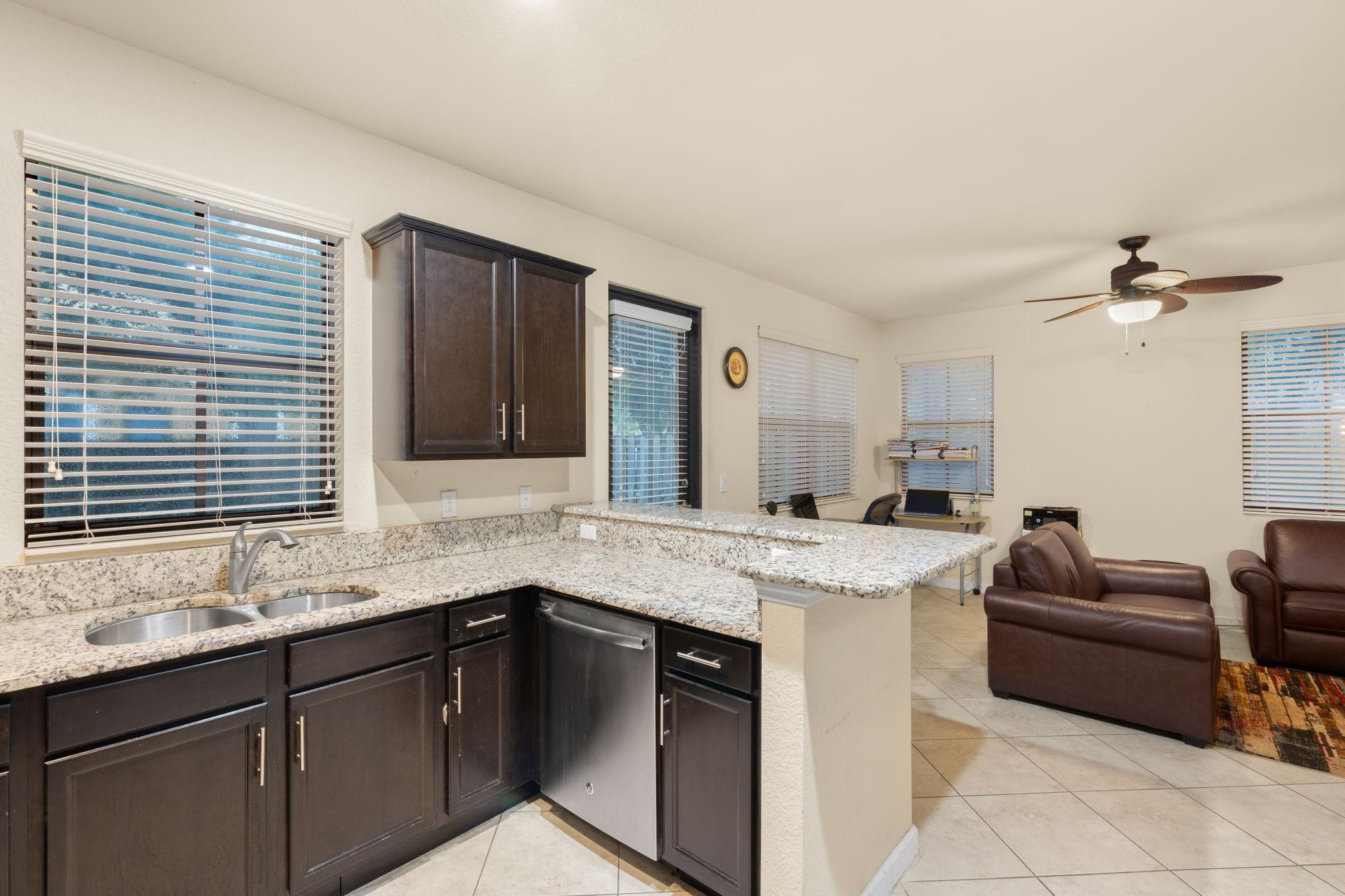 9596 Town Parc Cir N 9596