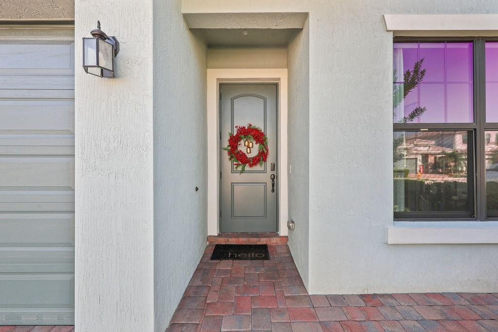 8560 NW 39 Court