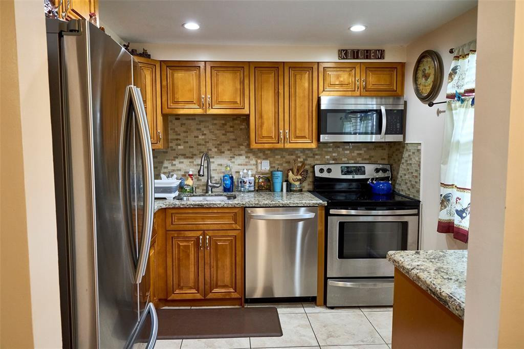 601 NW 80th Ave 101
