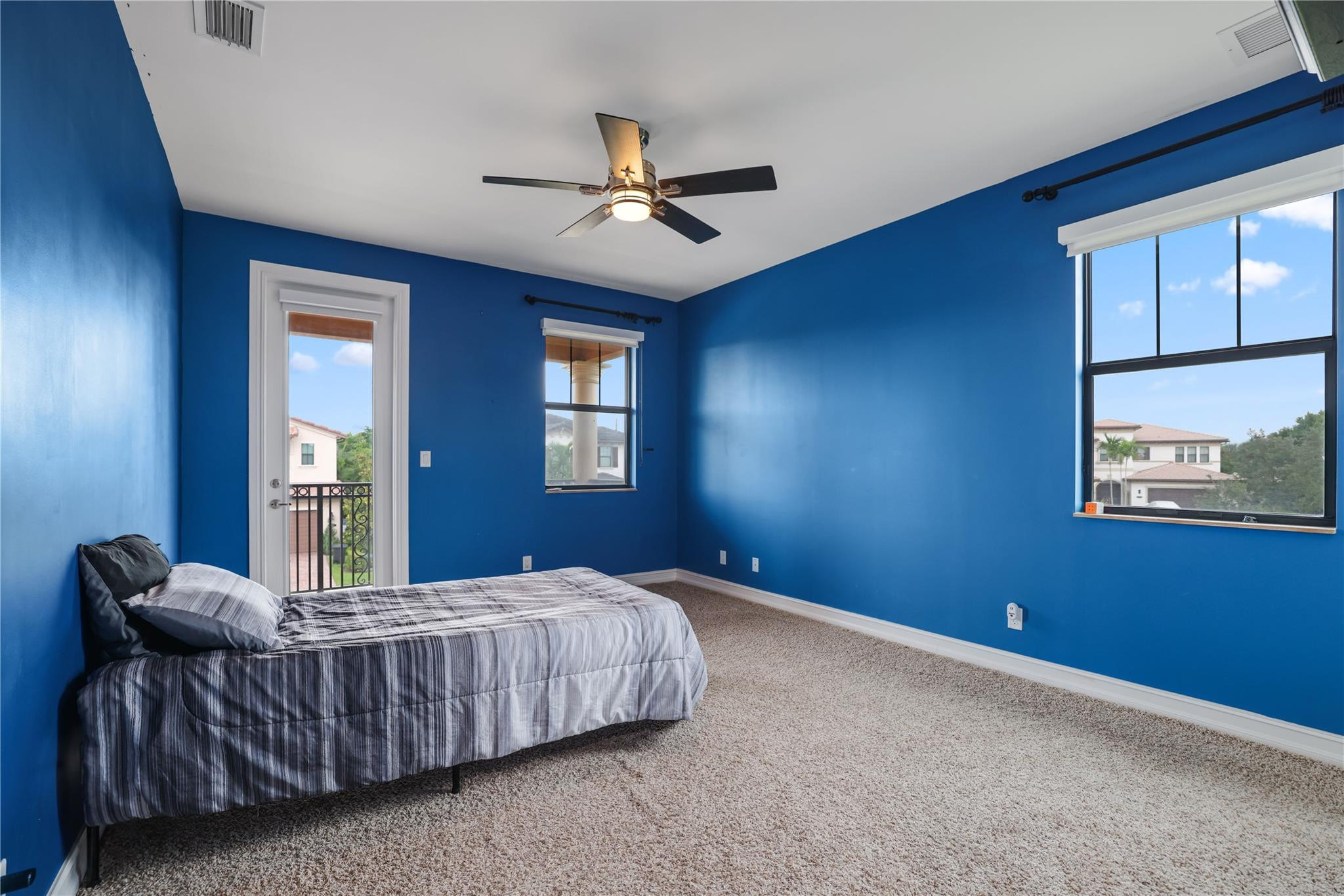 11000 Watercrest Cir