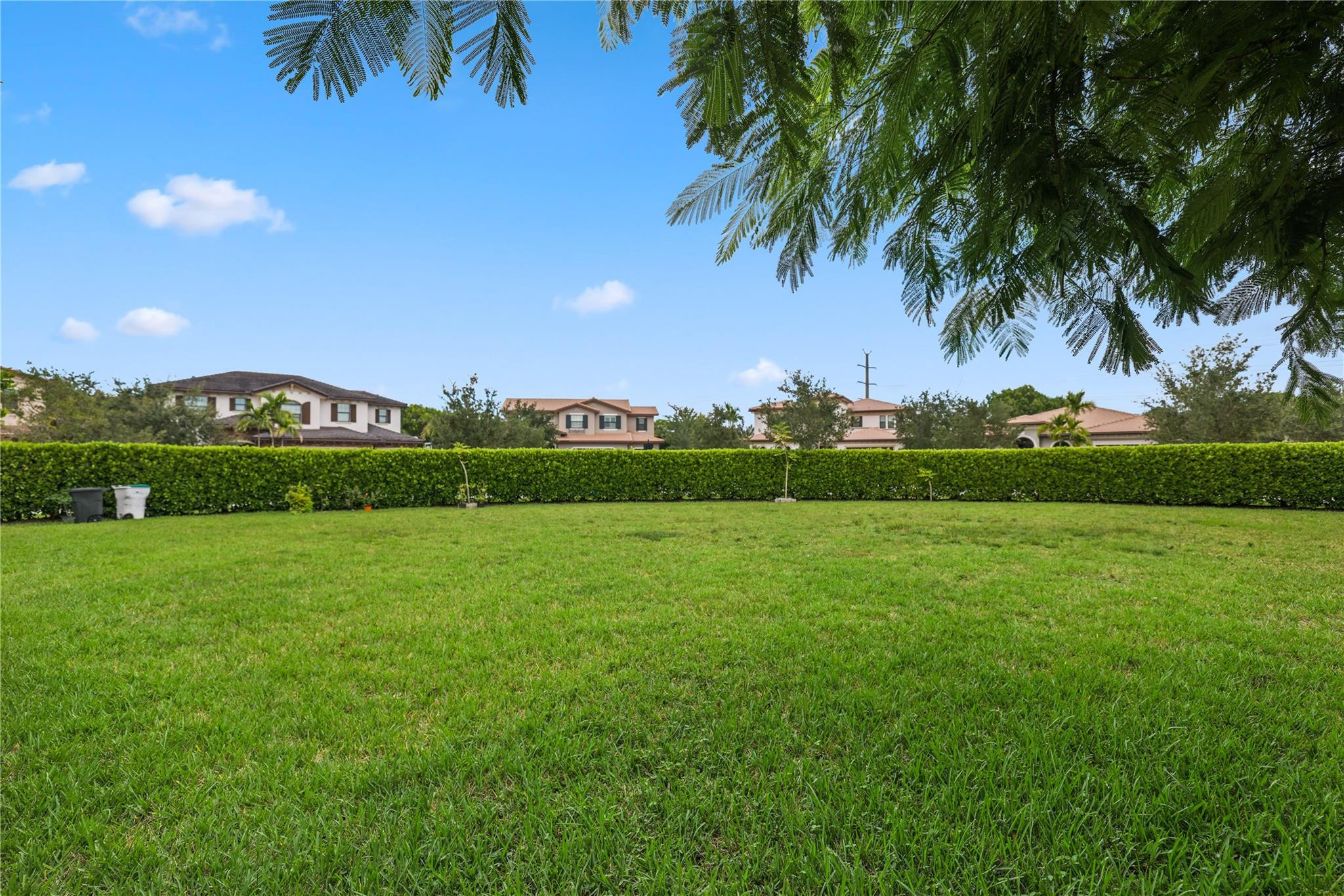 11000 Watercrest Cir