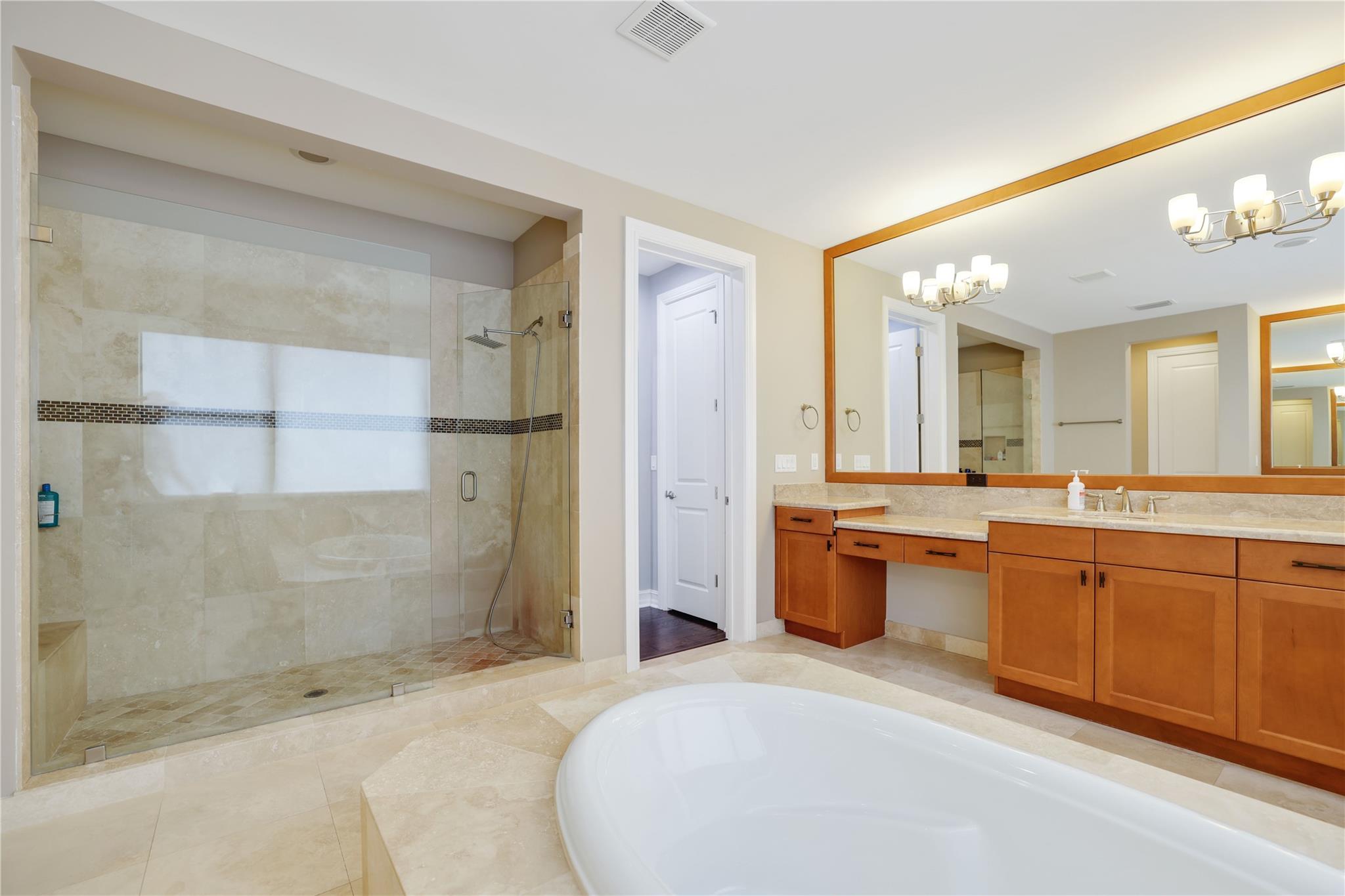 11000 Watercrest Cir