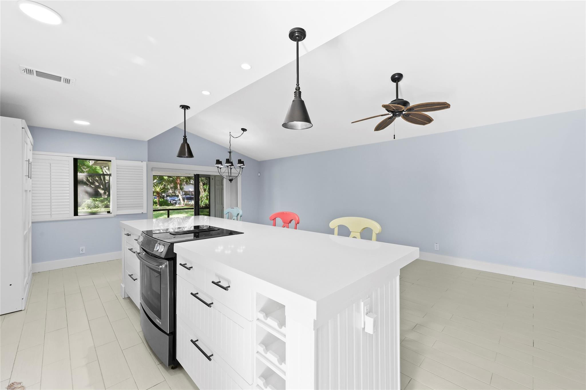 3937 Arelia Dr