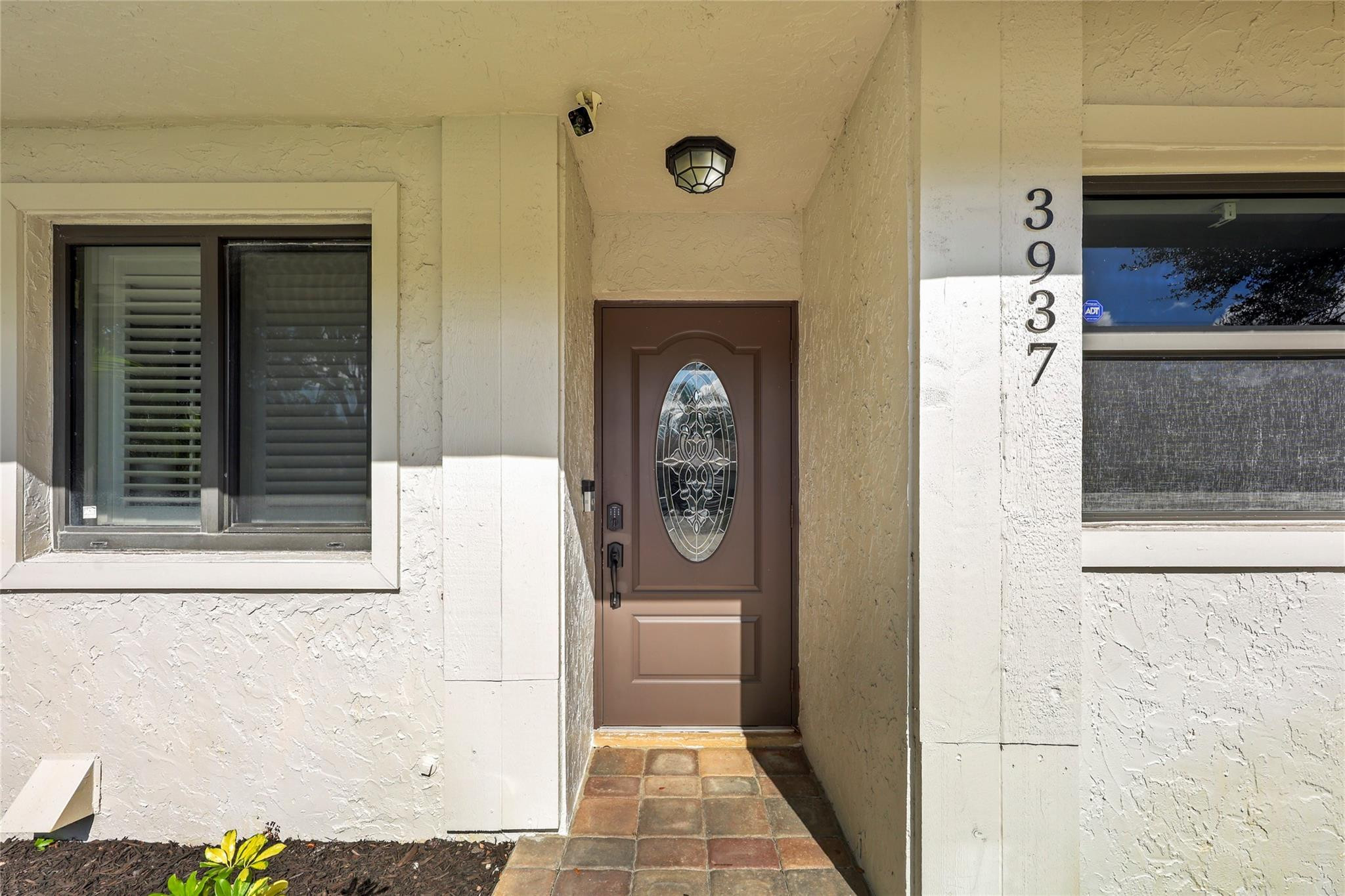 3937 Arelia Dr