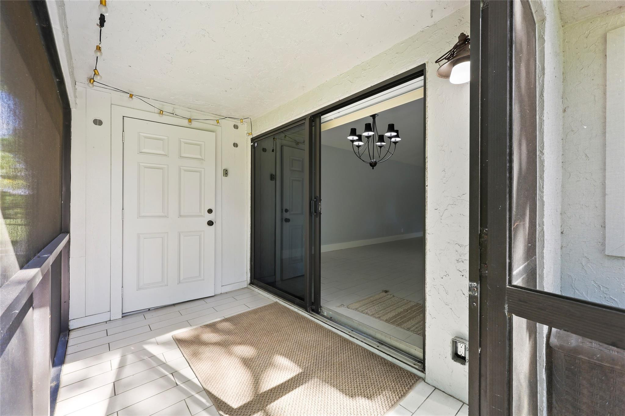 3937 Arelia Dr