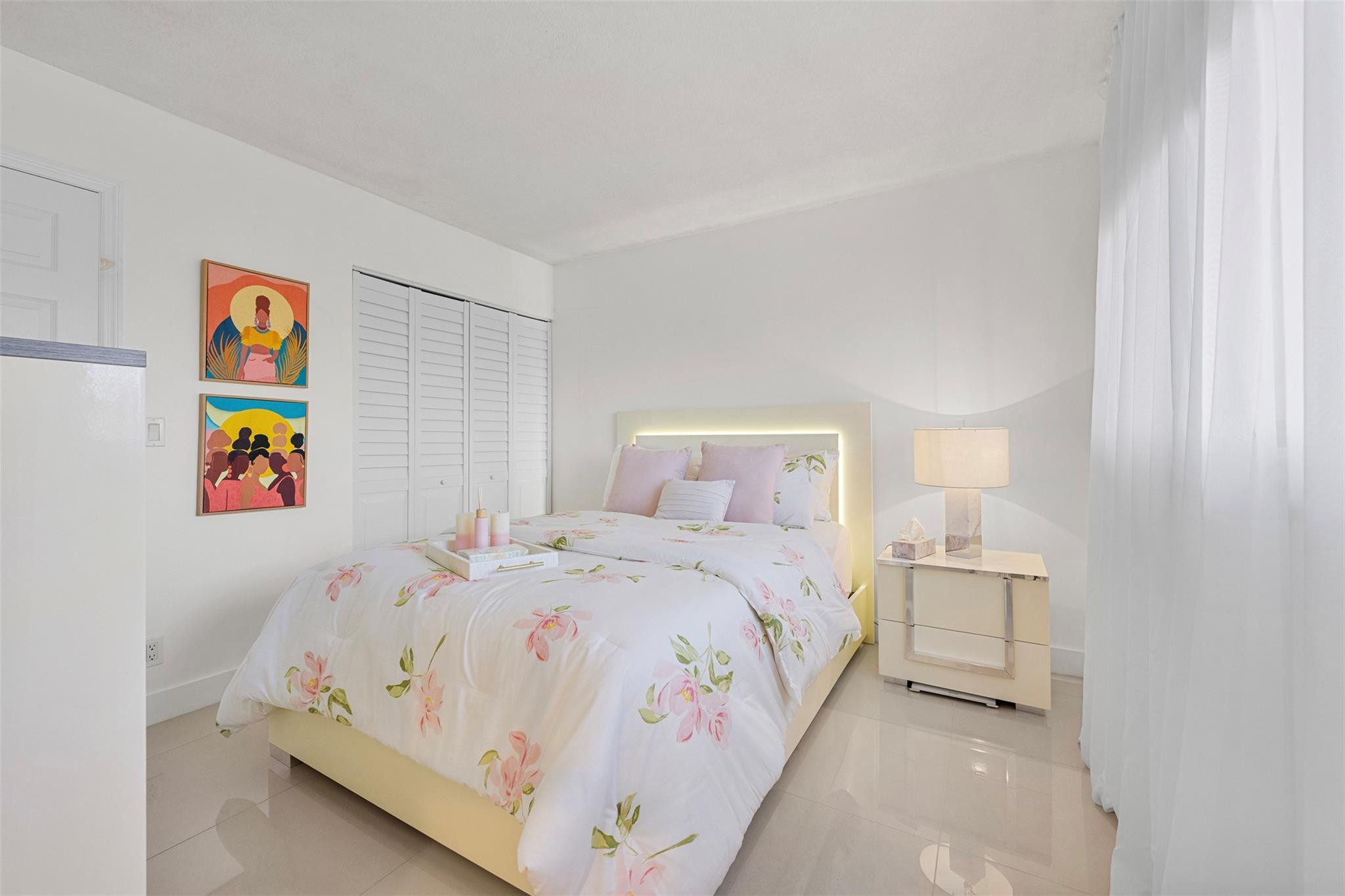 2202 S Cypress Bend Dr 606