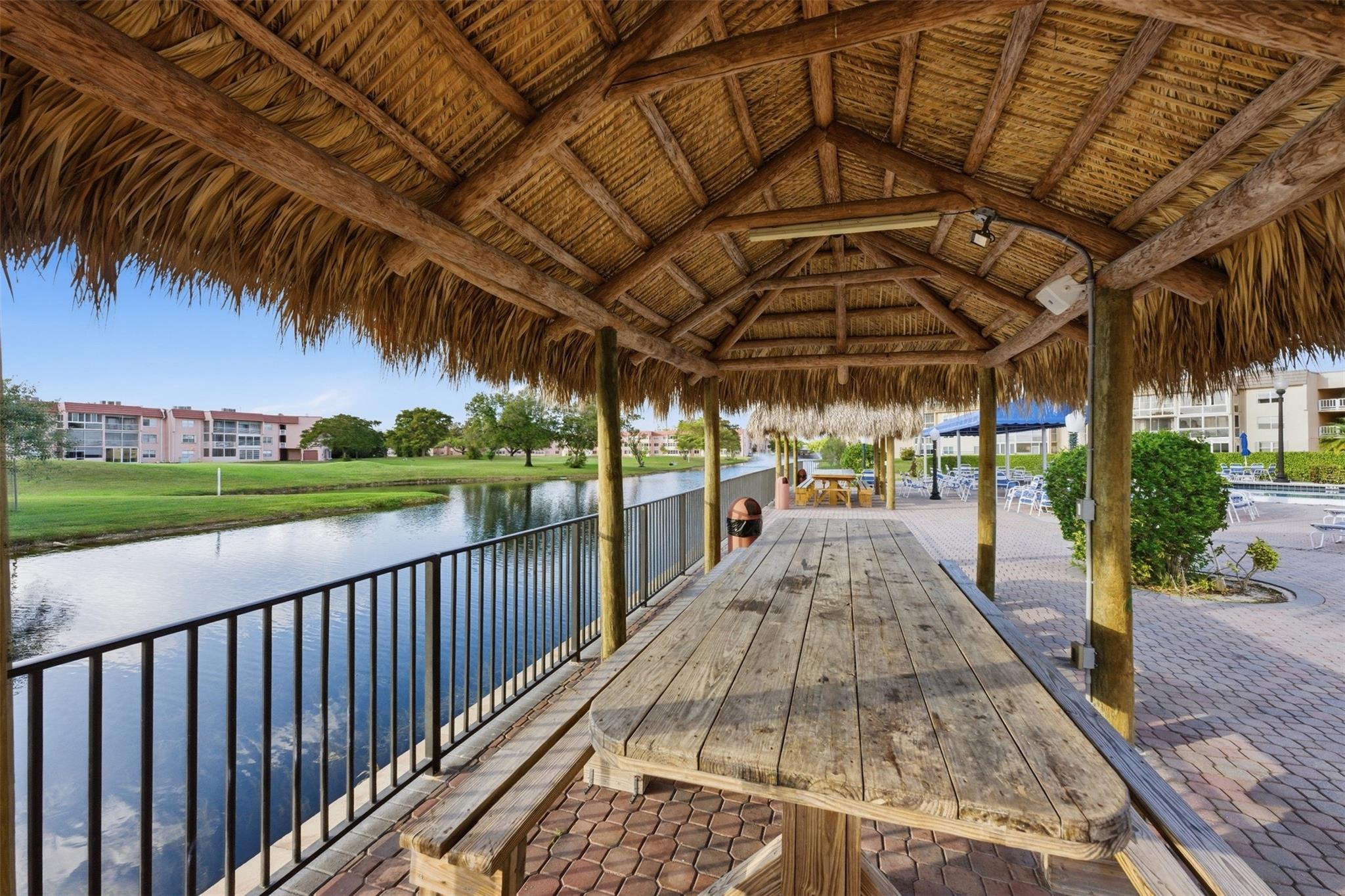 9460 Sunrise Lakes Boulevard Unit: 112