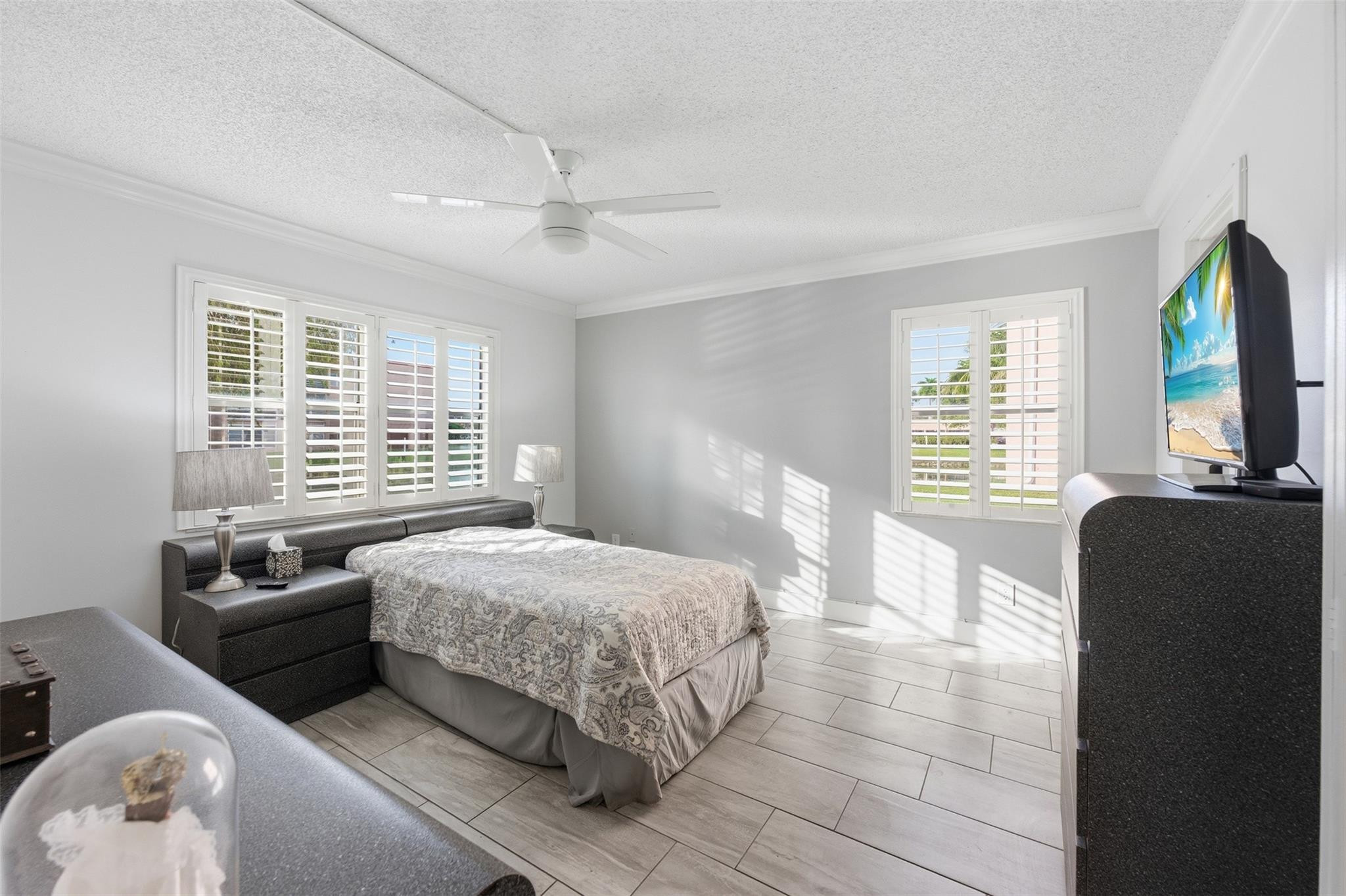 9460 Sunrise Lakes Boulevard Unit: 112