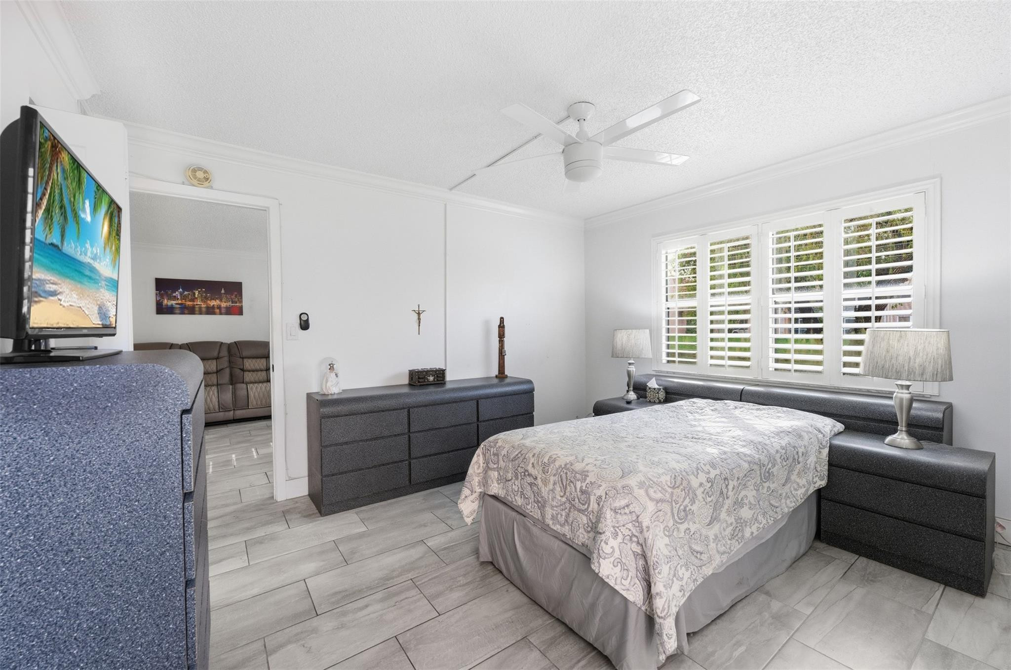 9460 Sunrise Lakes Boulevard Unit: 112