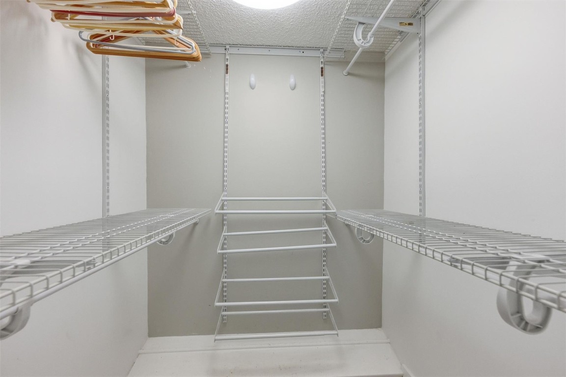 9460 Sunrise Lakes Boulevard Unit: 112