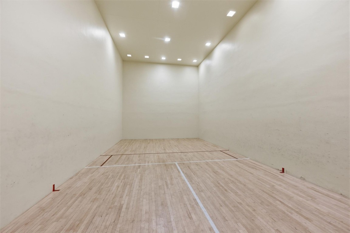 9460 Sunrise Lakes Boulevard Unit: 112