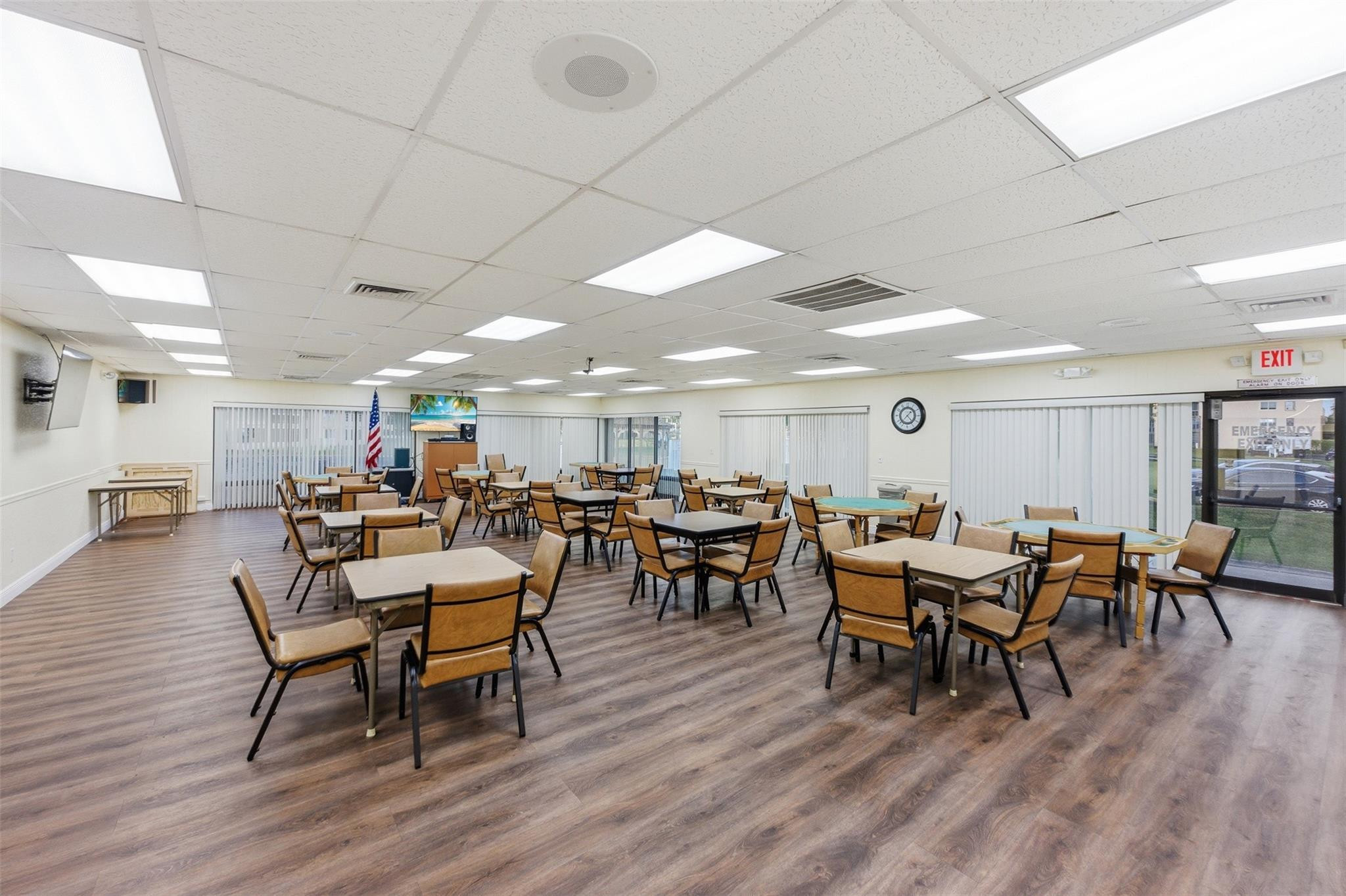 9460 Sunrise Lakes Boulevard Unit: 112