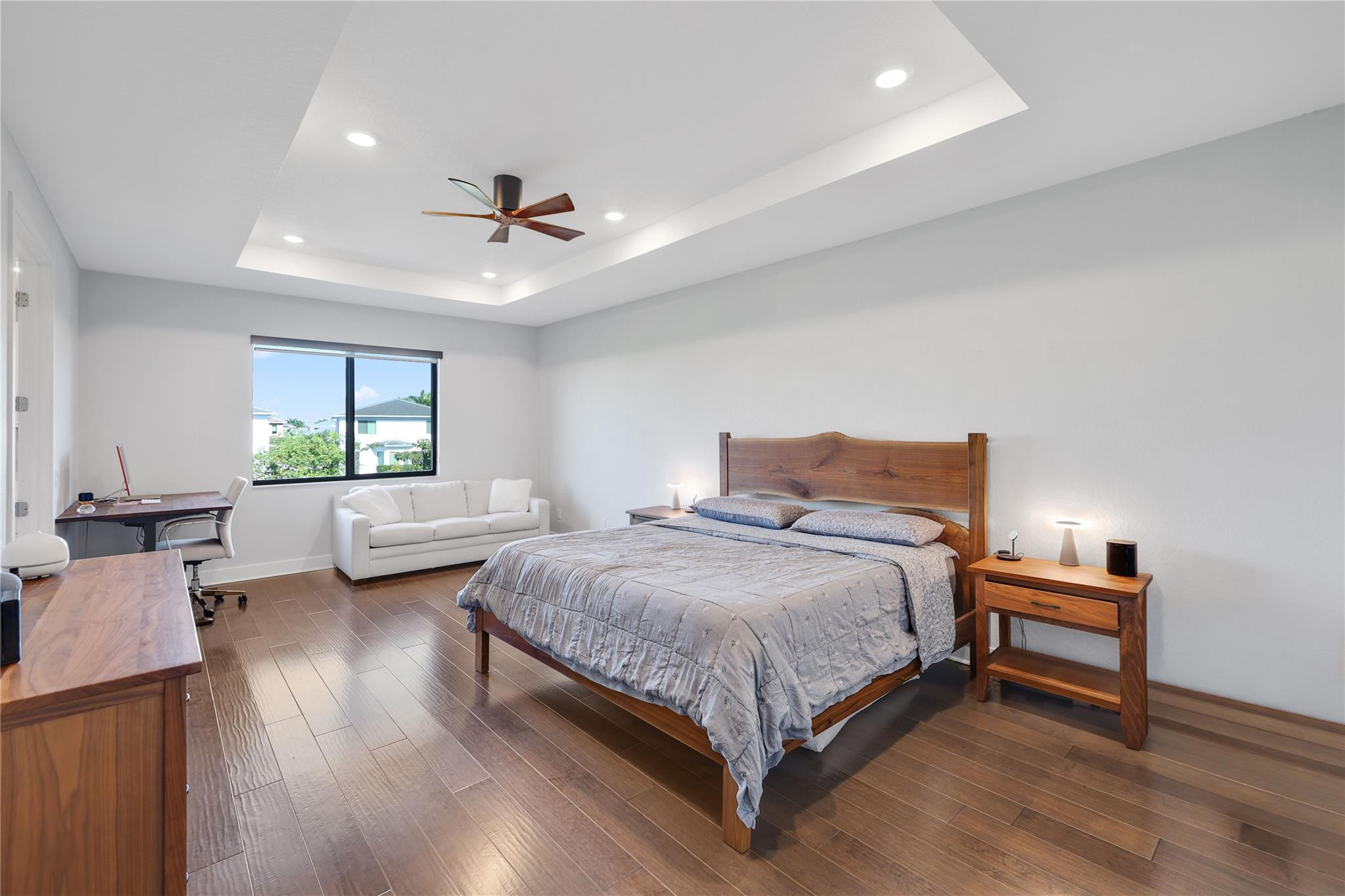 10705 Aqua Ct