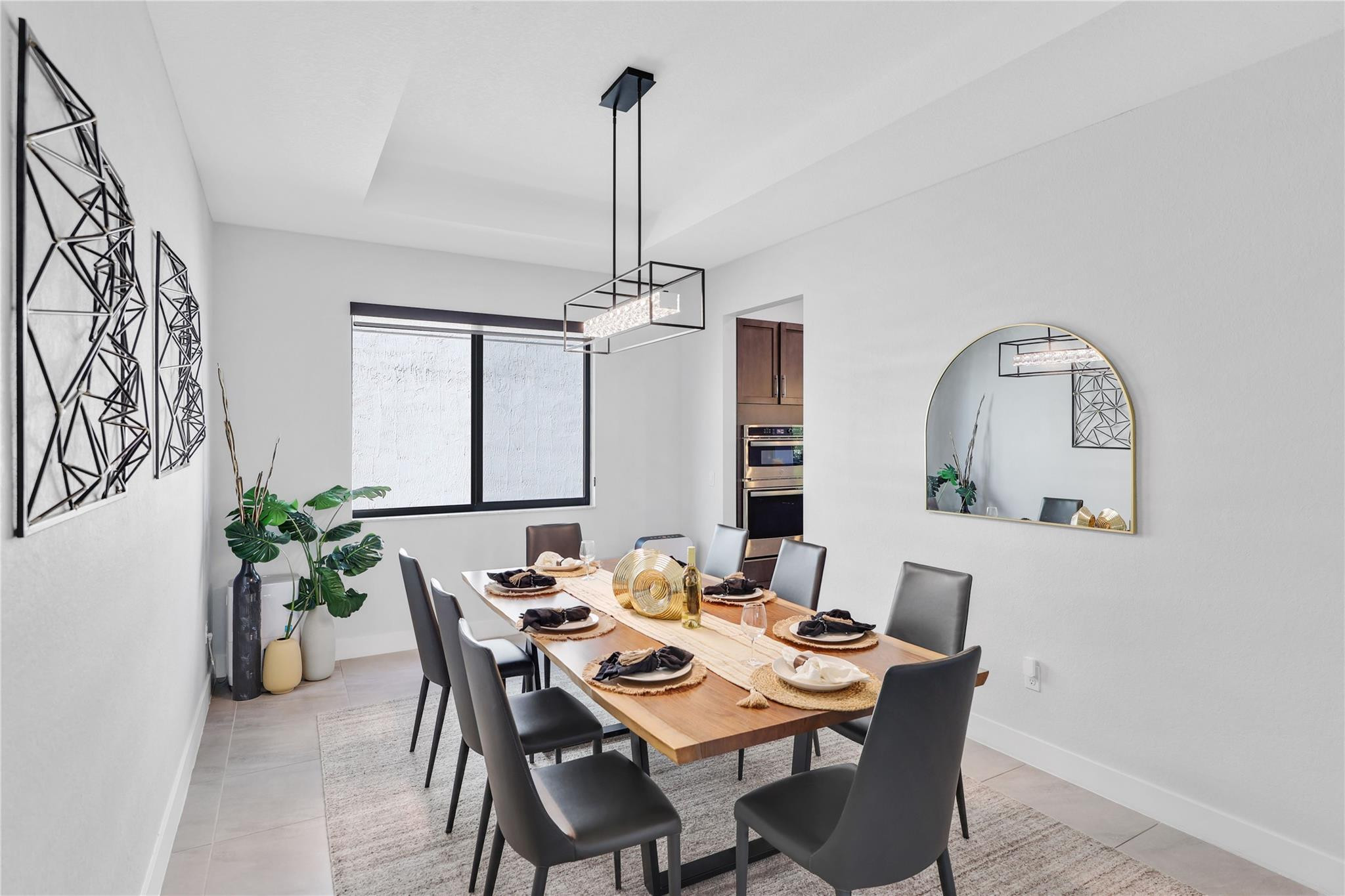 10705 Aqua Ct