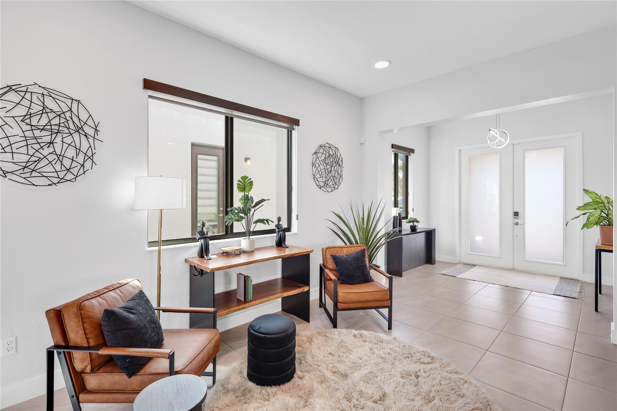 10705 Aqua Ct