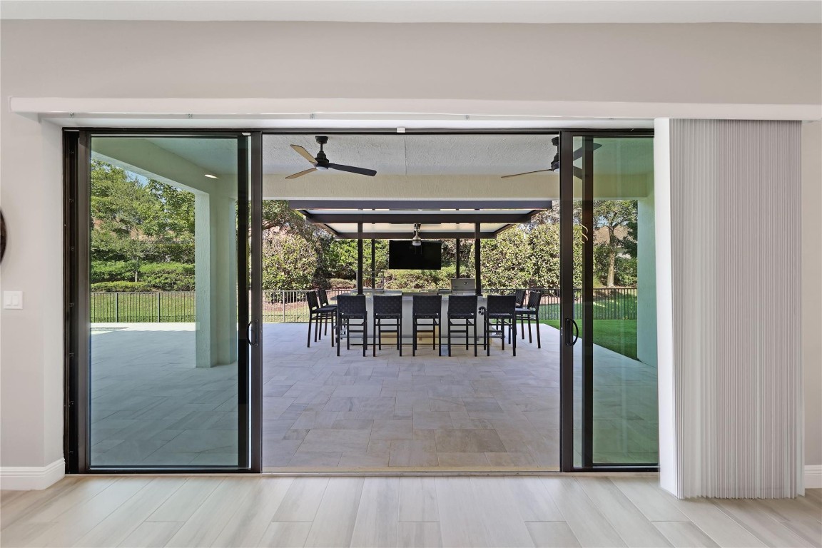 12043 N Baypoint Cir