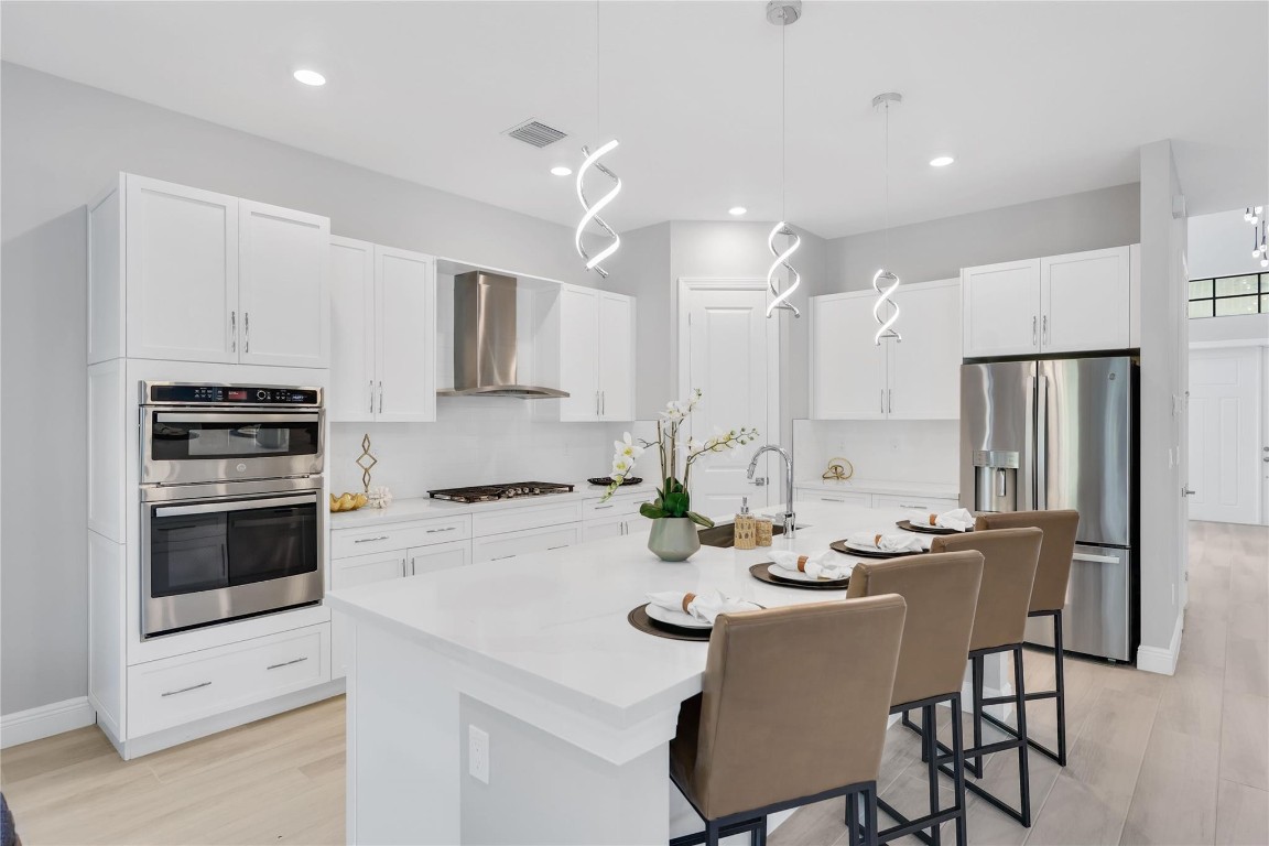 12043 N Baypoint Cir