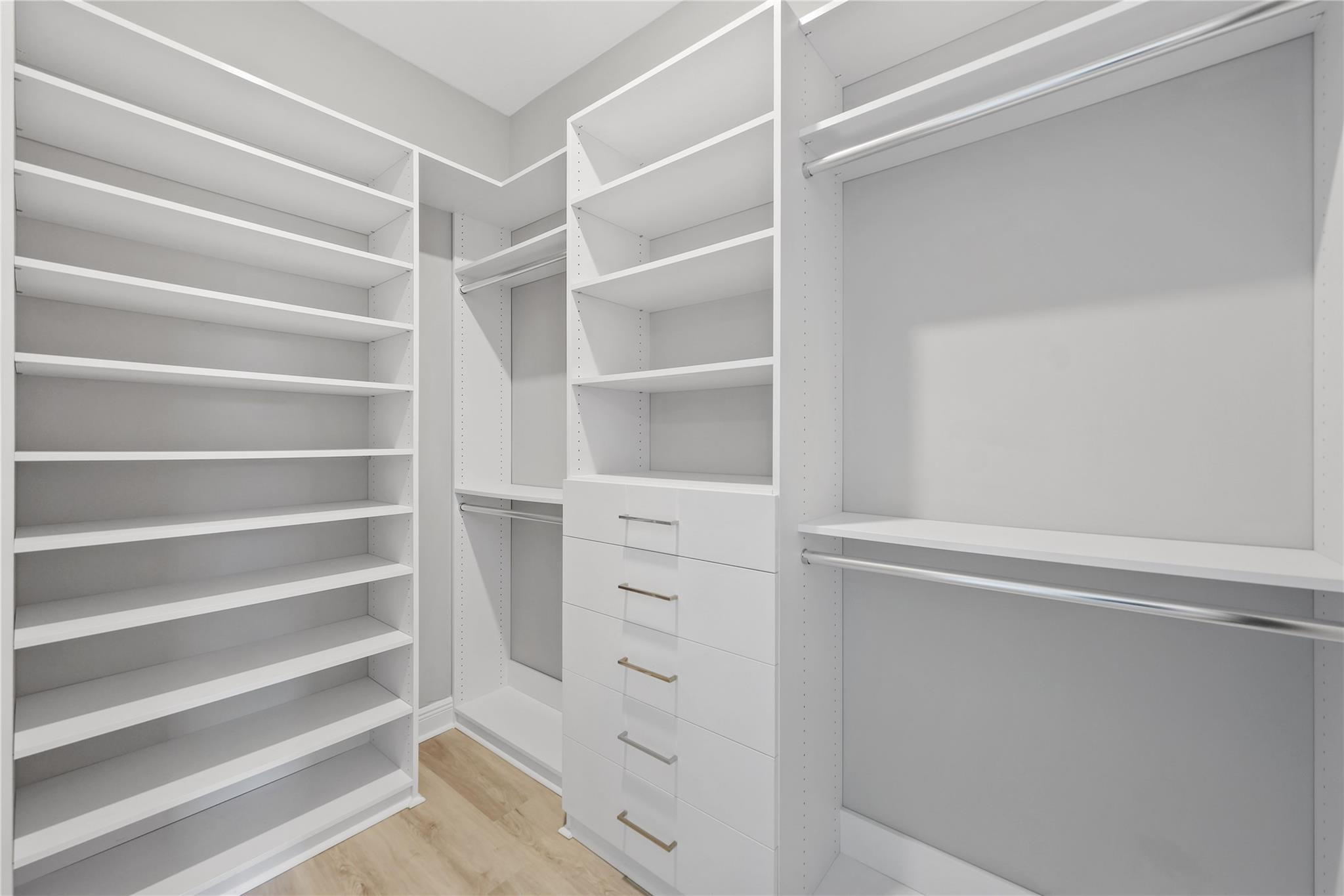 12043 N Baypoint Cir