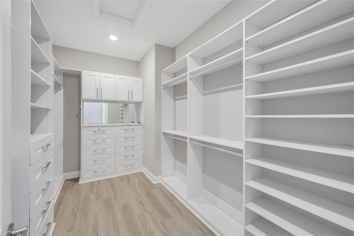 12043 N Baypoint Cir