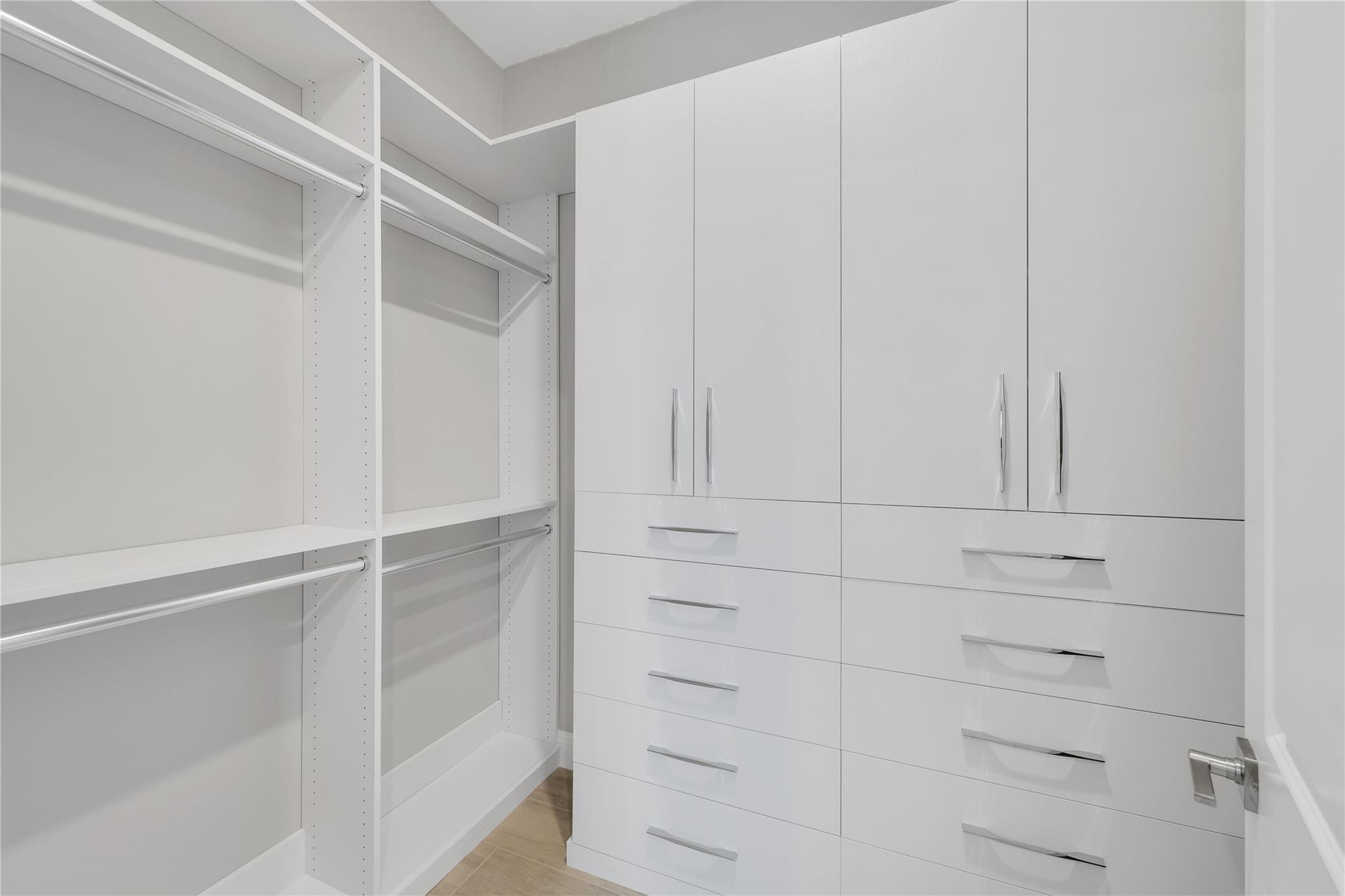 12043 N Baypoint Cir