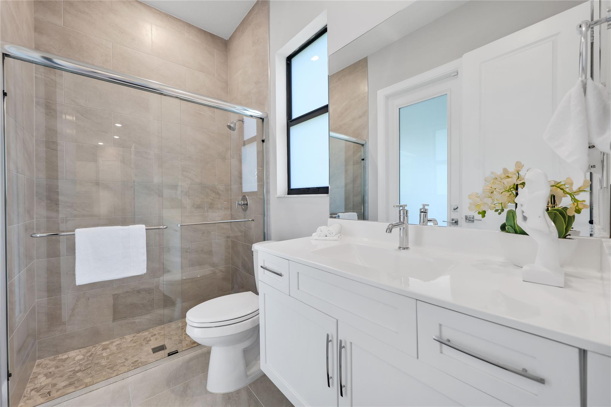 12043 N Baypoint Cir