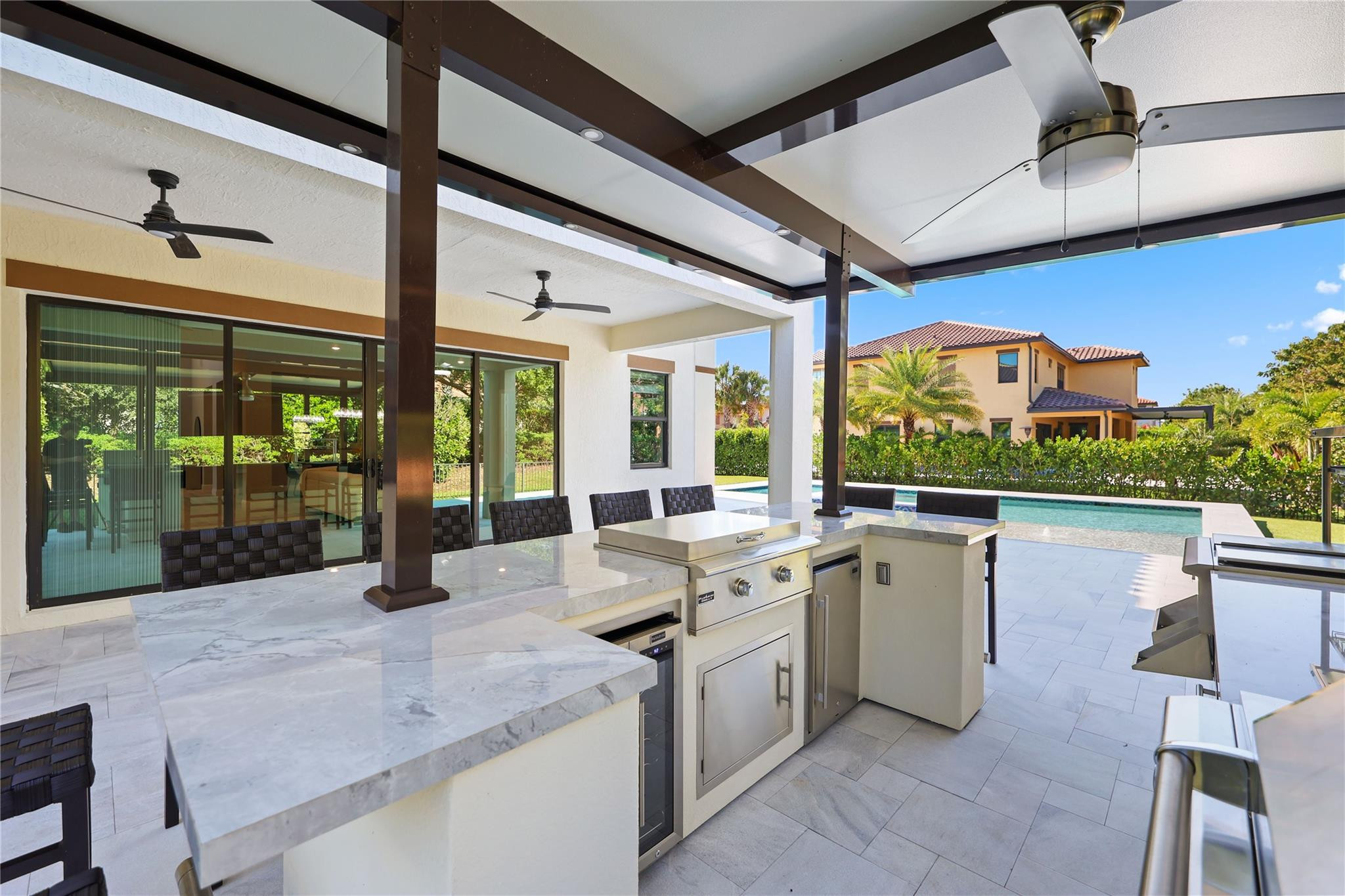 12043 N Baypoint Cir