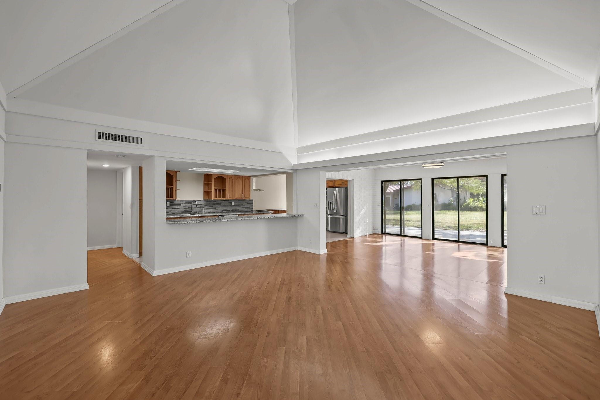 6104 White Oak Lane, Tamarac