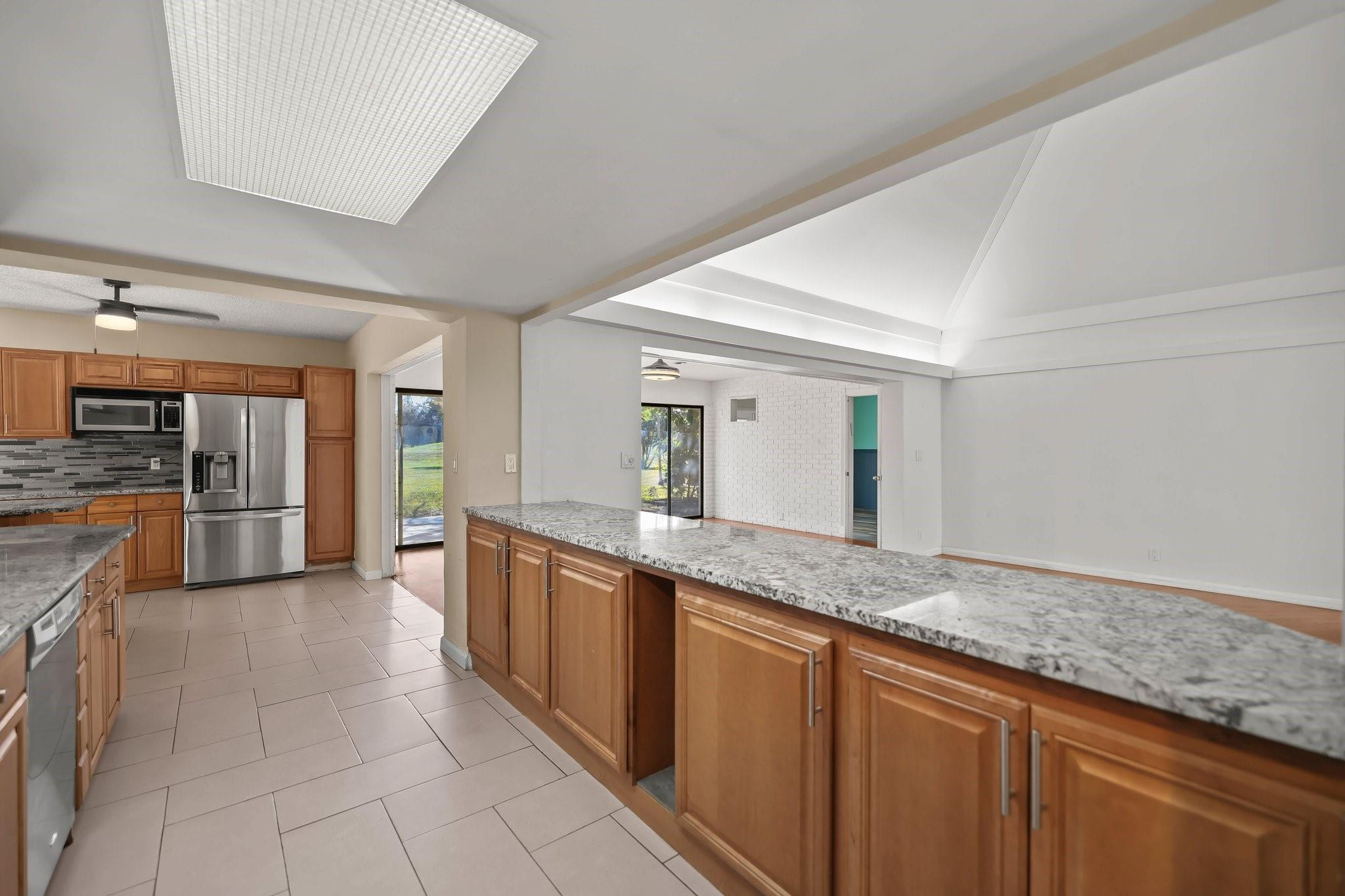 6104 White Oak Lane, Tamarac