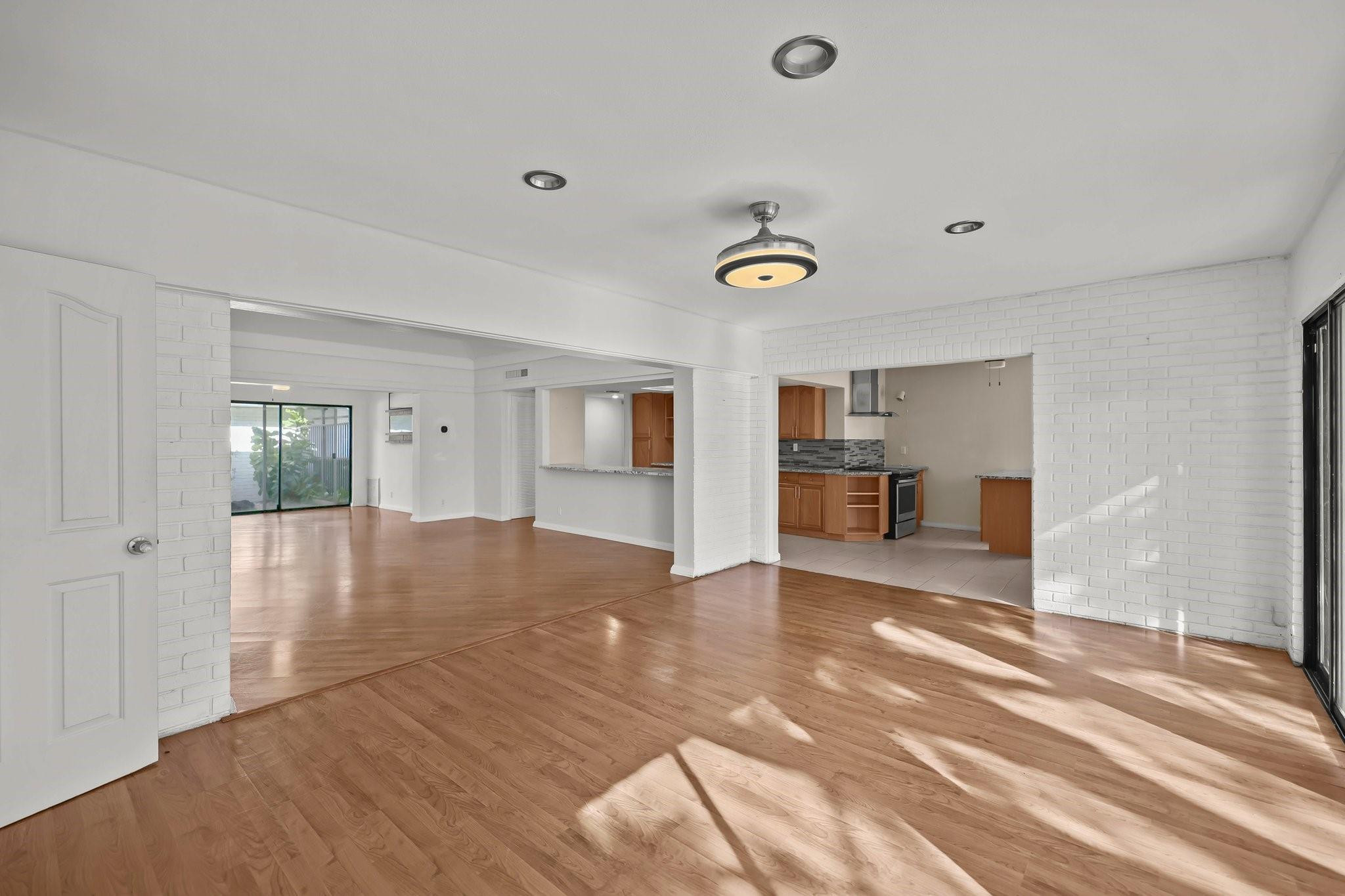 6104 White Oak Lane, Tamarac