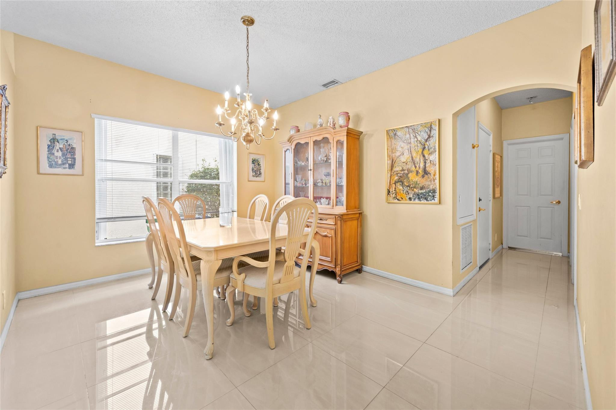 6264 NW 38th Drive