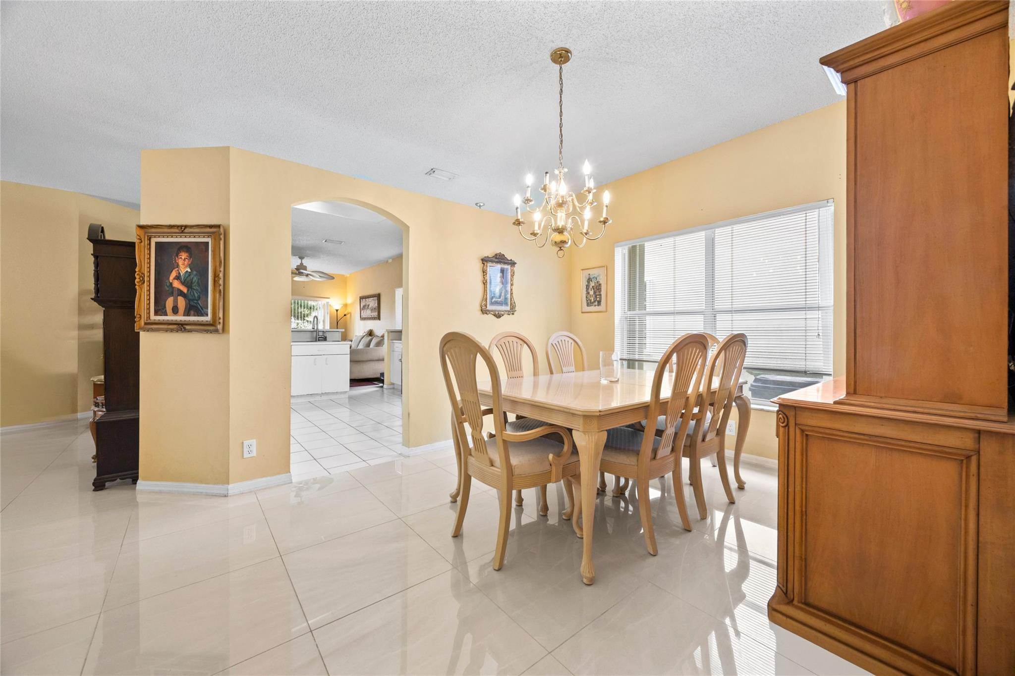 6264 NW 38th Drive