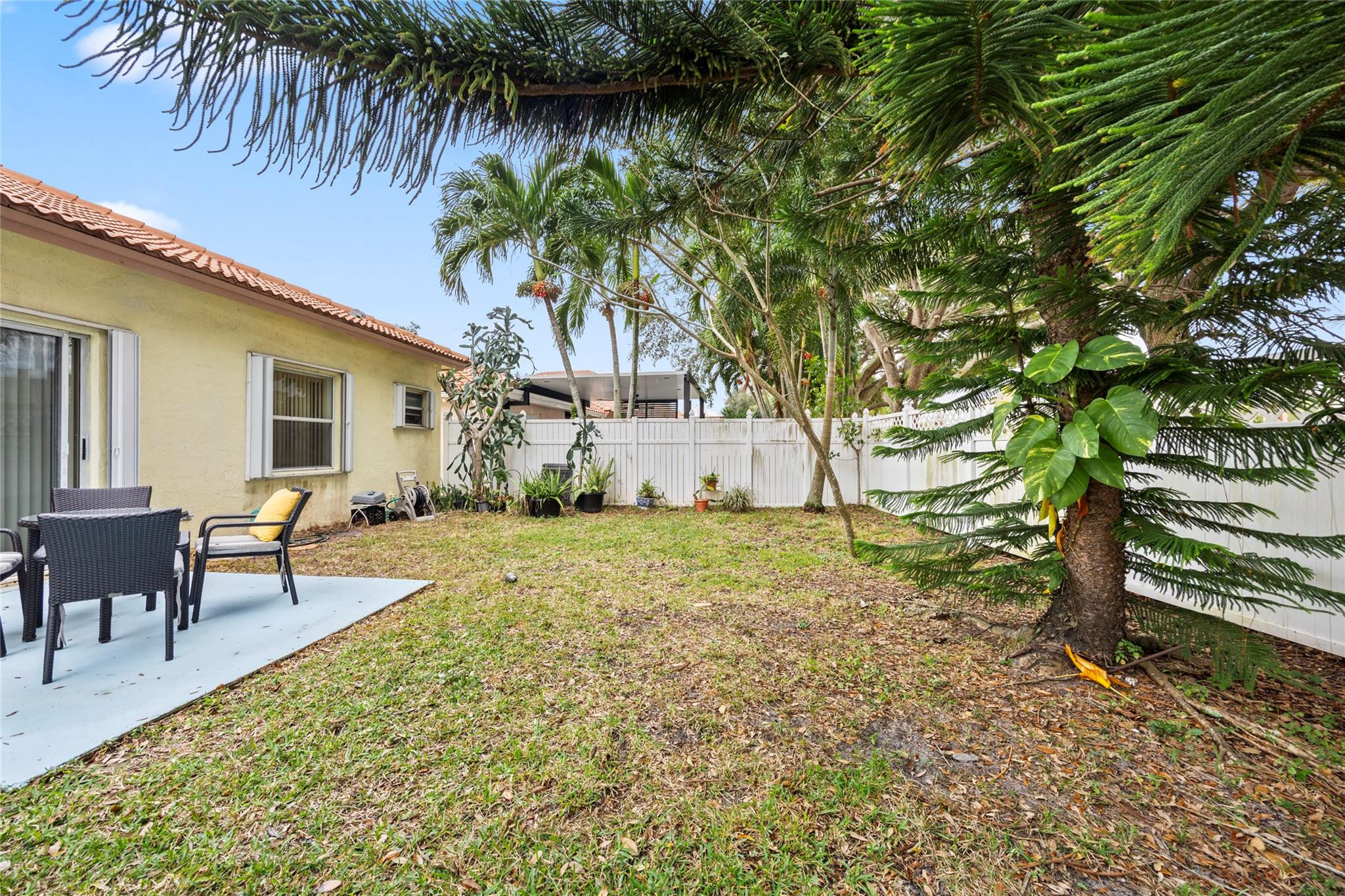 6264 NW 38th Drive