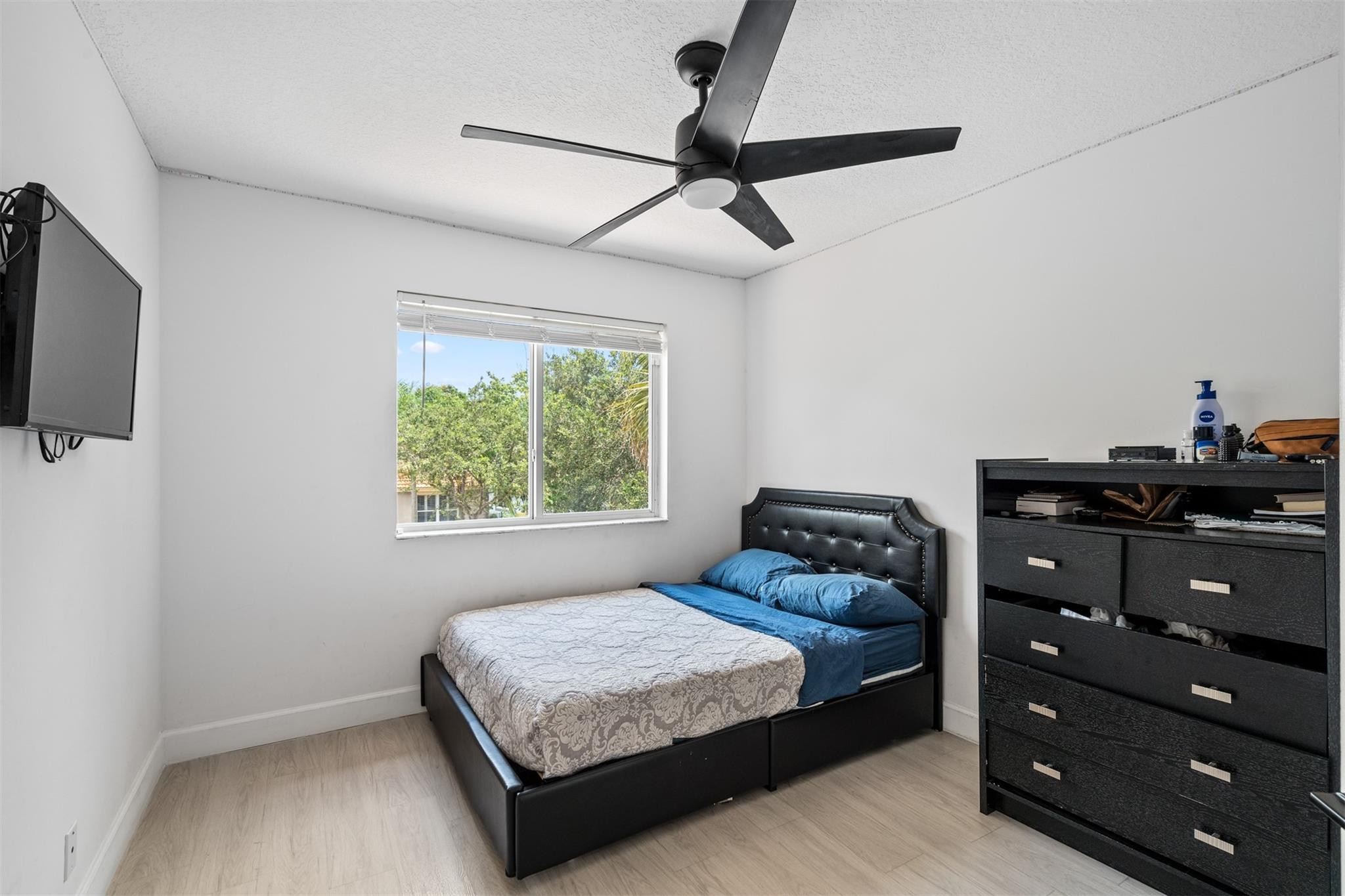 5450 NW 122nd Drive