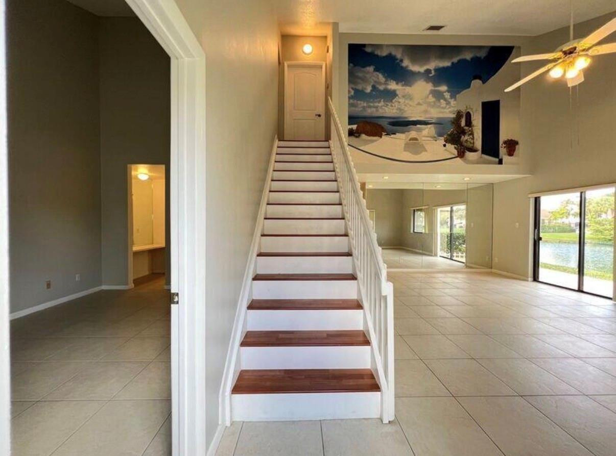 10225 NW 33rd Street