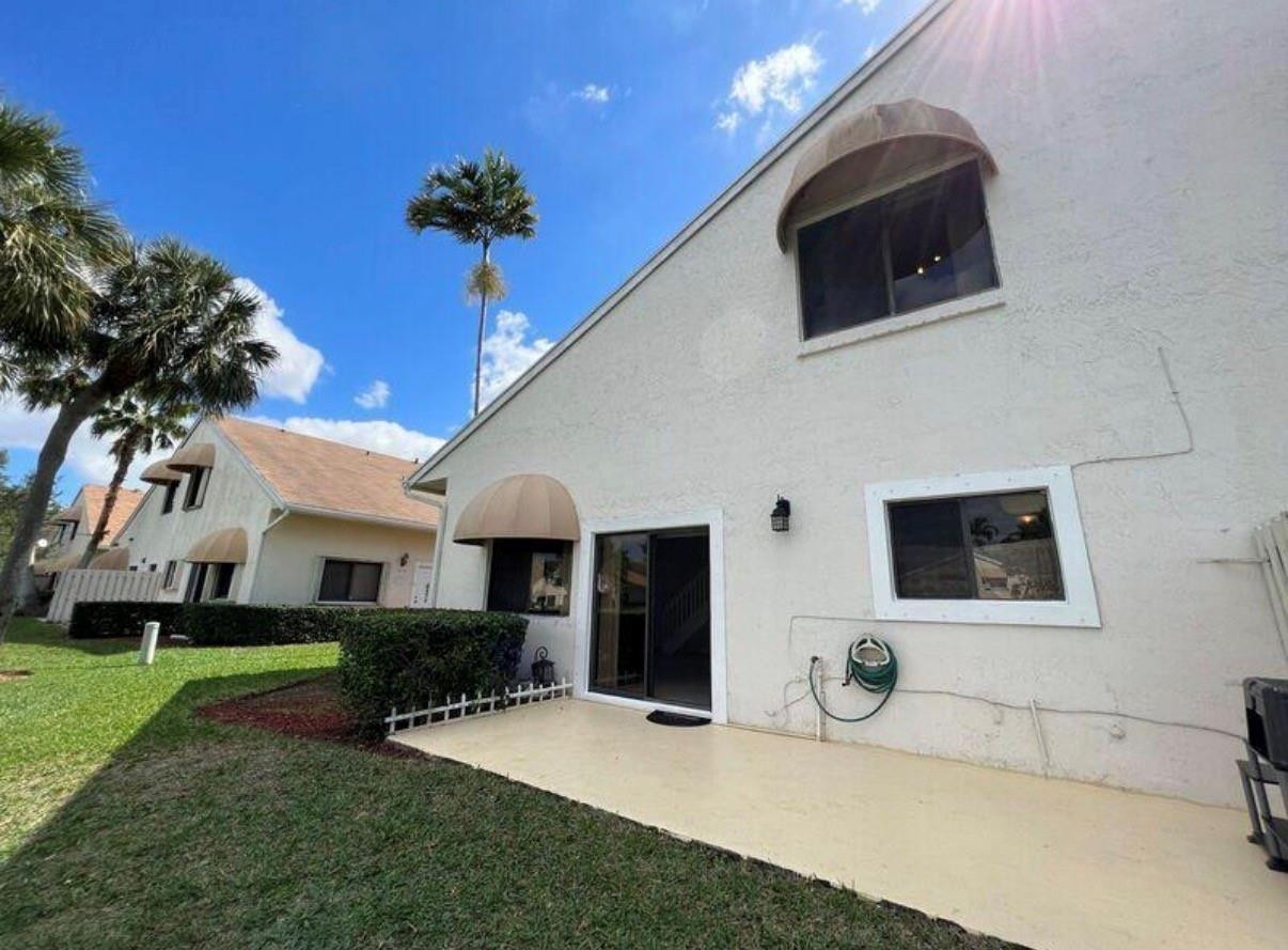 10225 NW 33rd Street