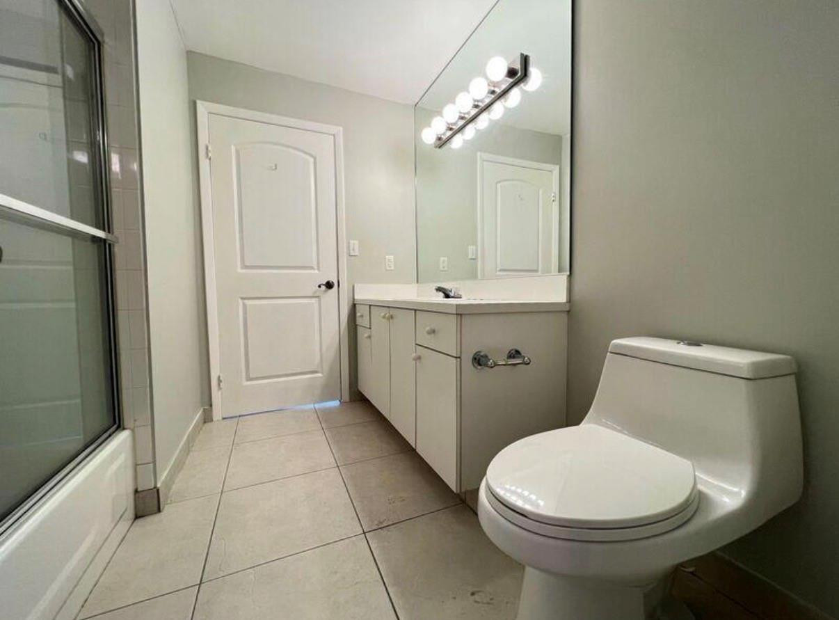 10225 NW 33rd Street
