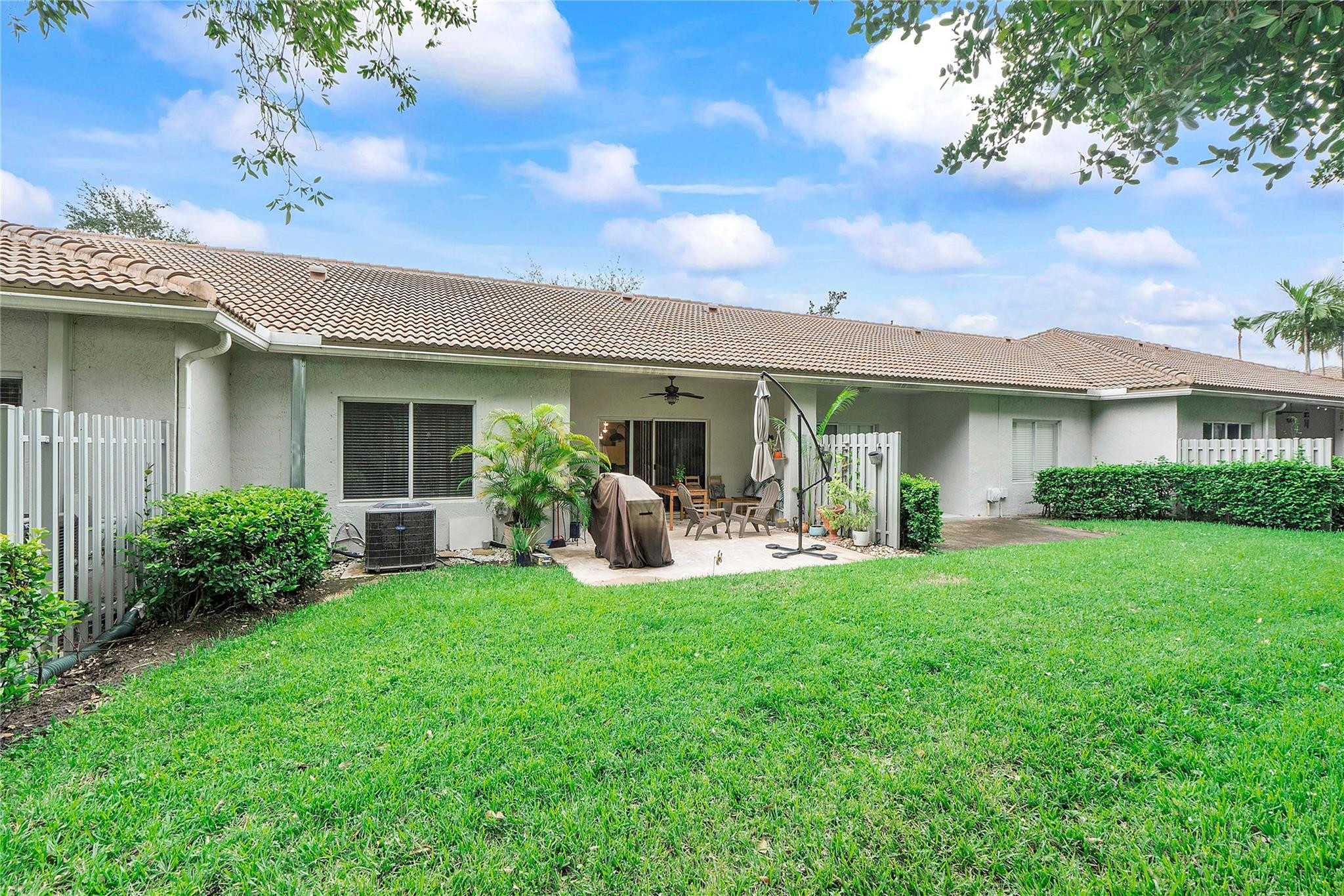 1273 SW 48th Terrace