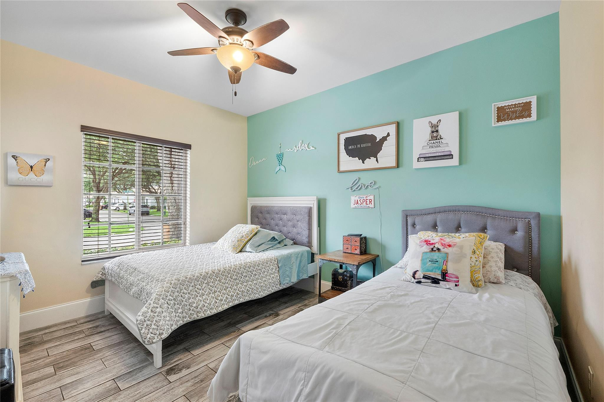 1273 SW 48th Terrace