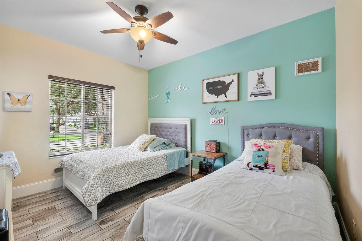 1273 SW 48th Terrace