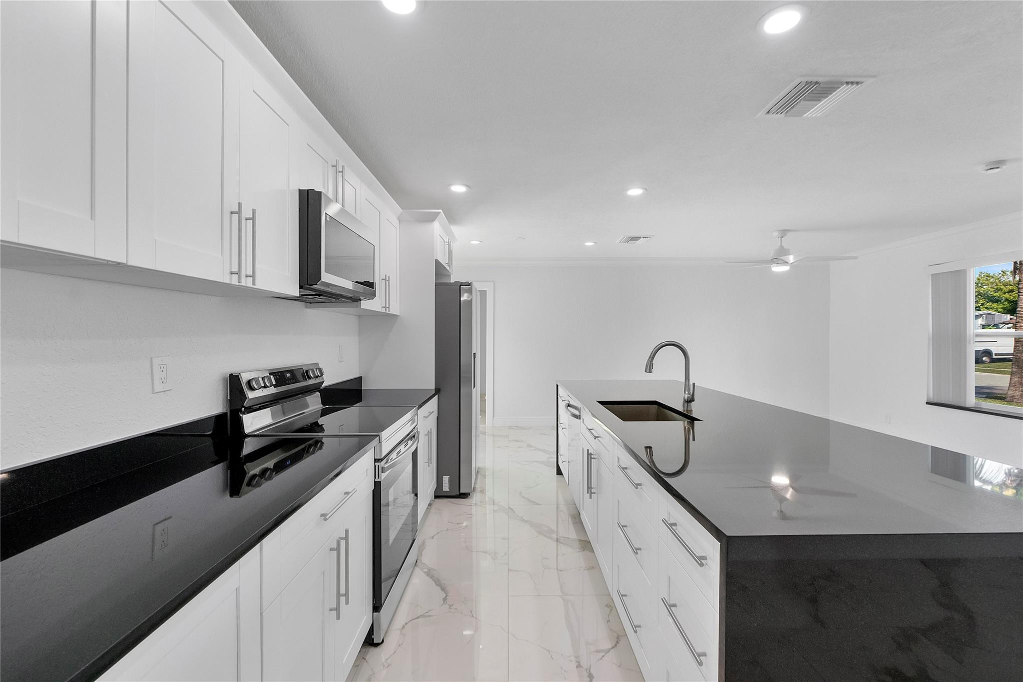 1411 NW 54th Terrace