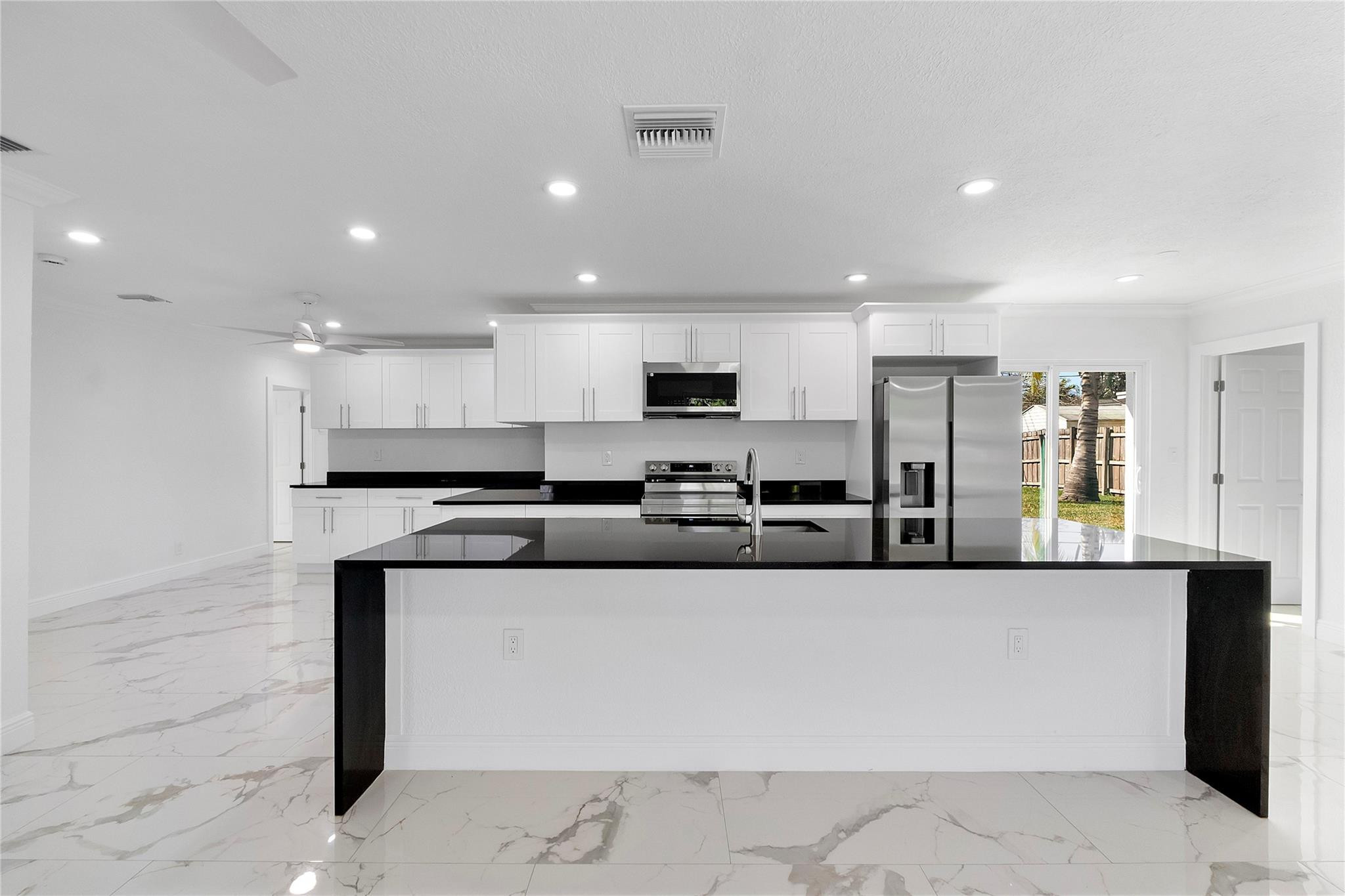 1411 NW 54th Terrace