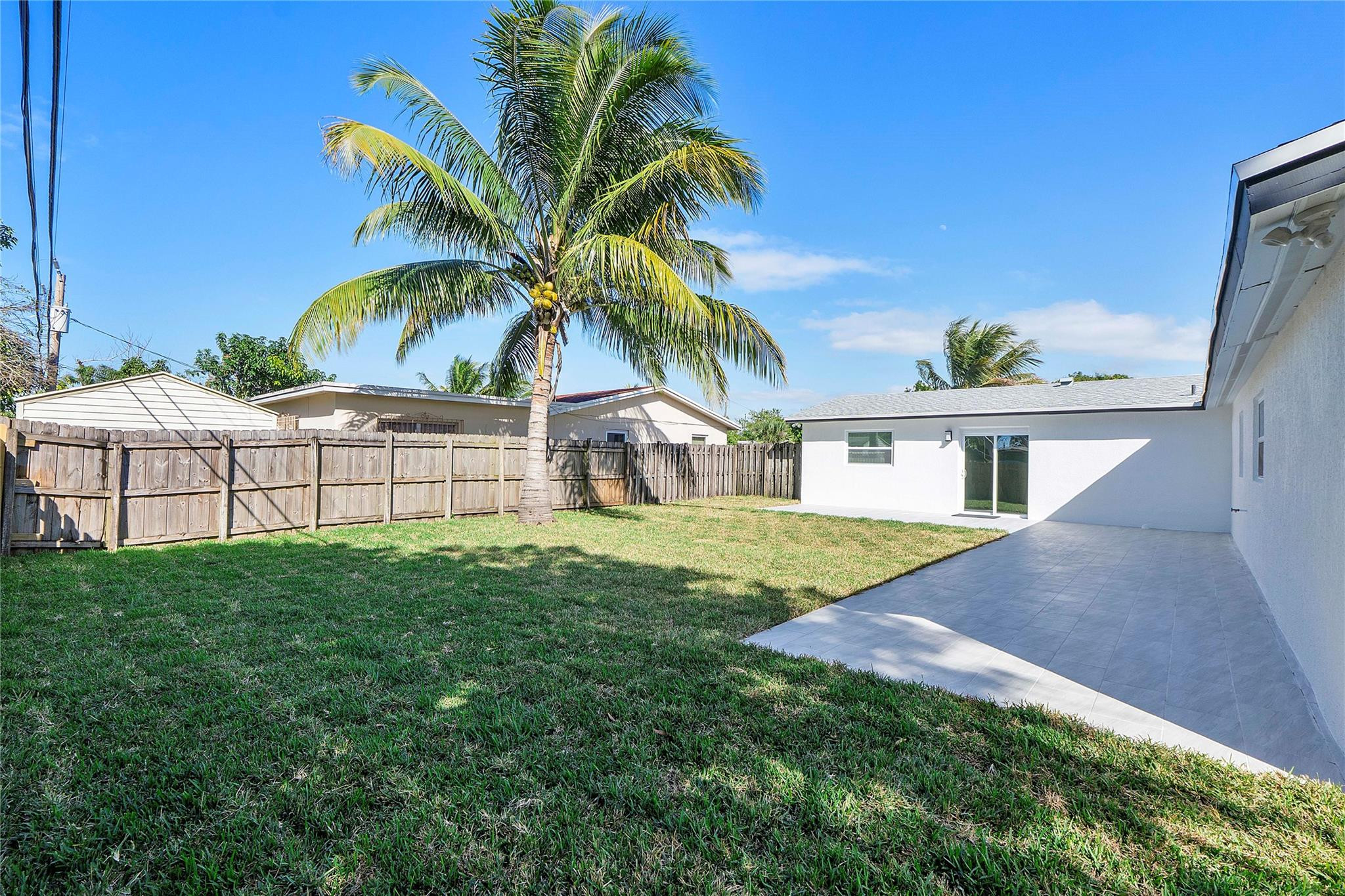 1411 NW 54th Terrace