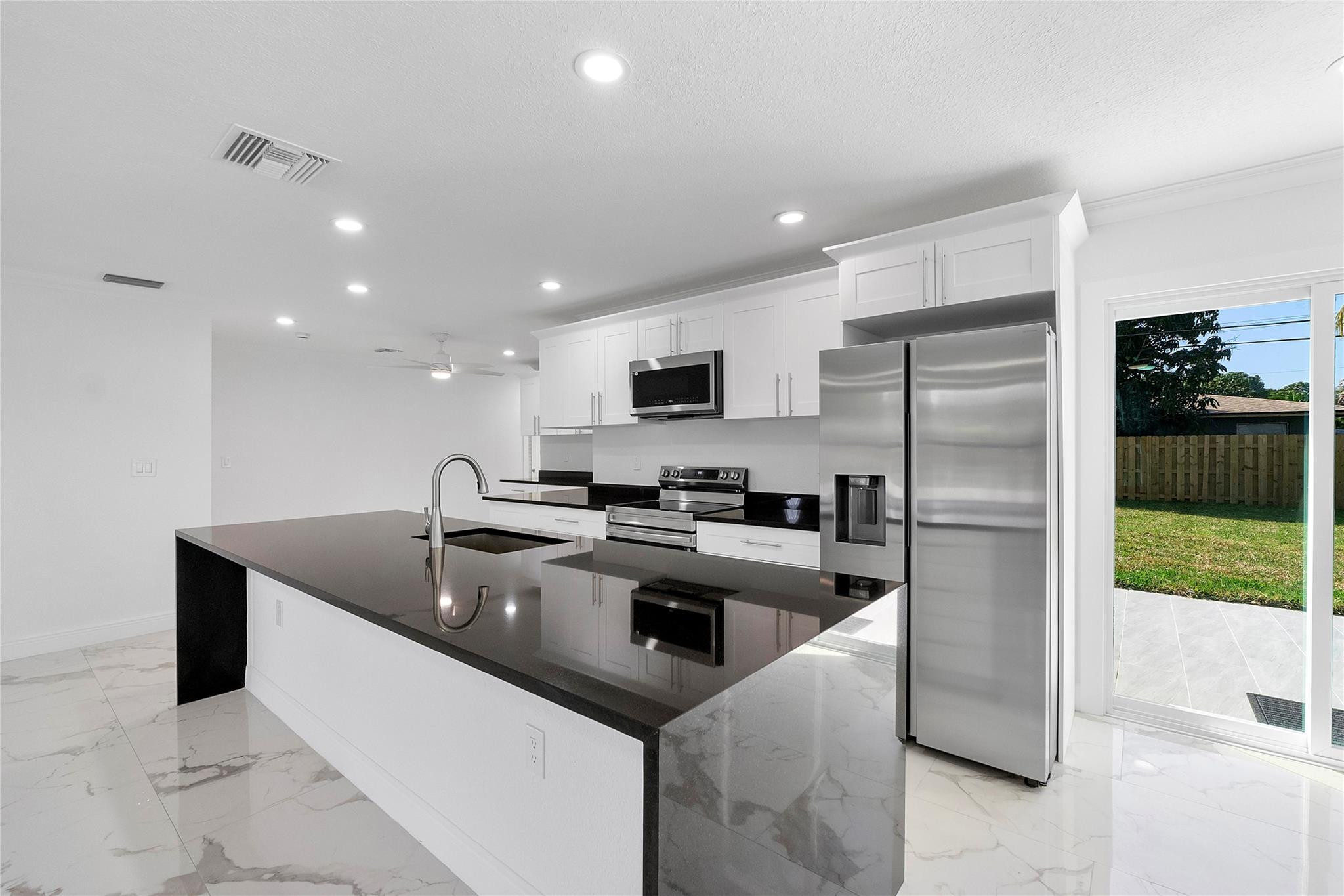 1411 NW 54th Terrace