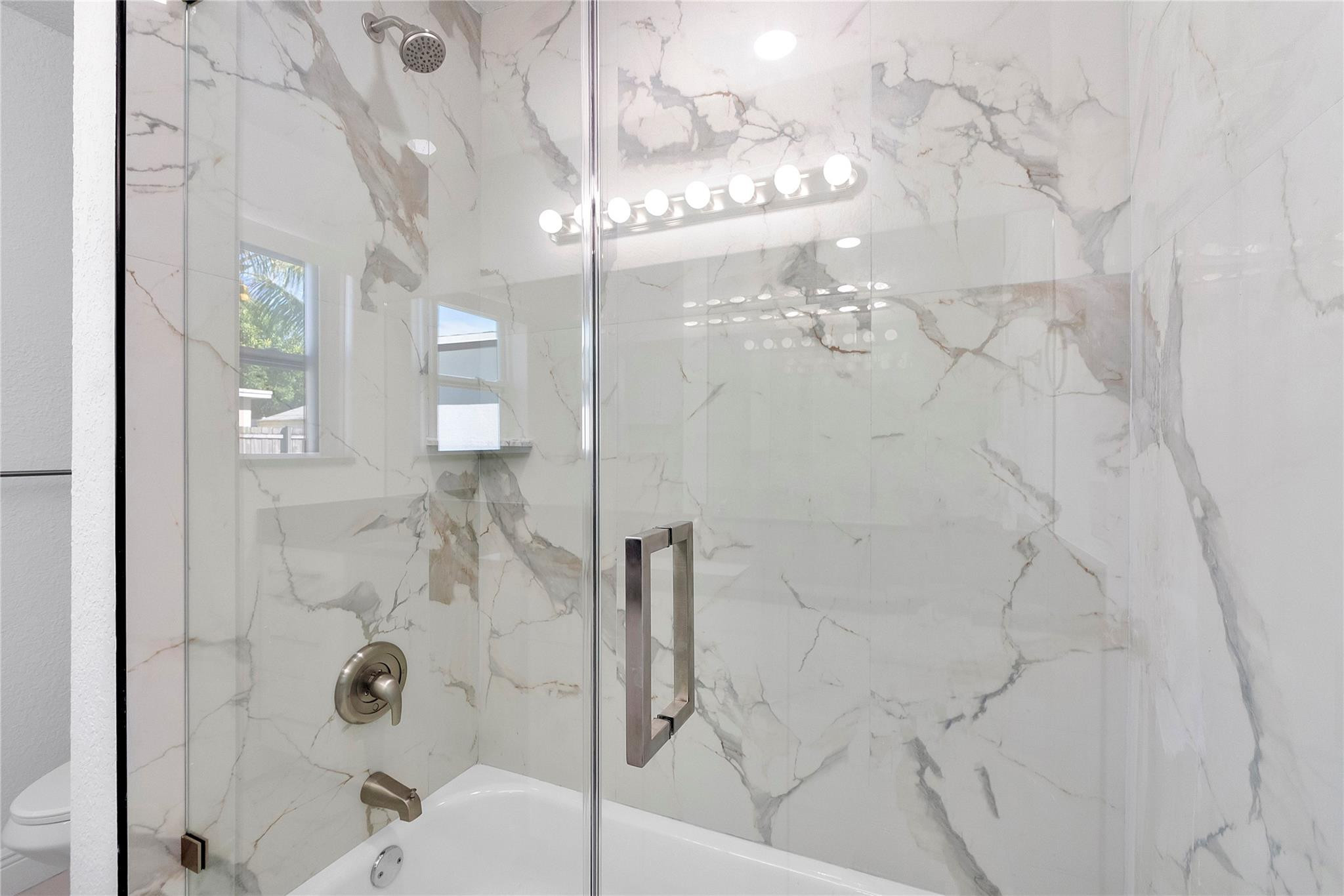 1411 NW 54th Terrace