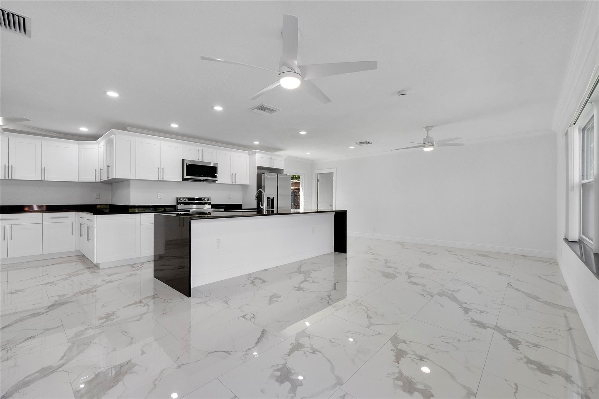 1411 NW 54th Terrace