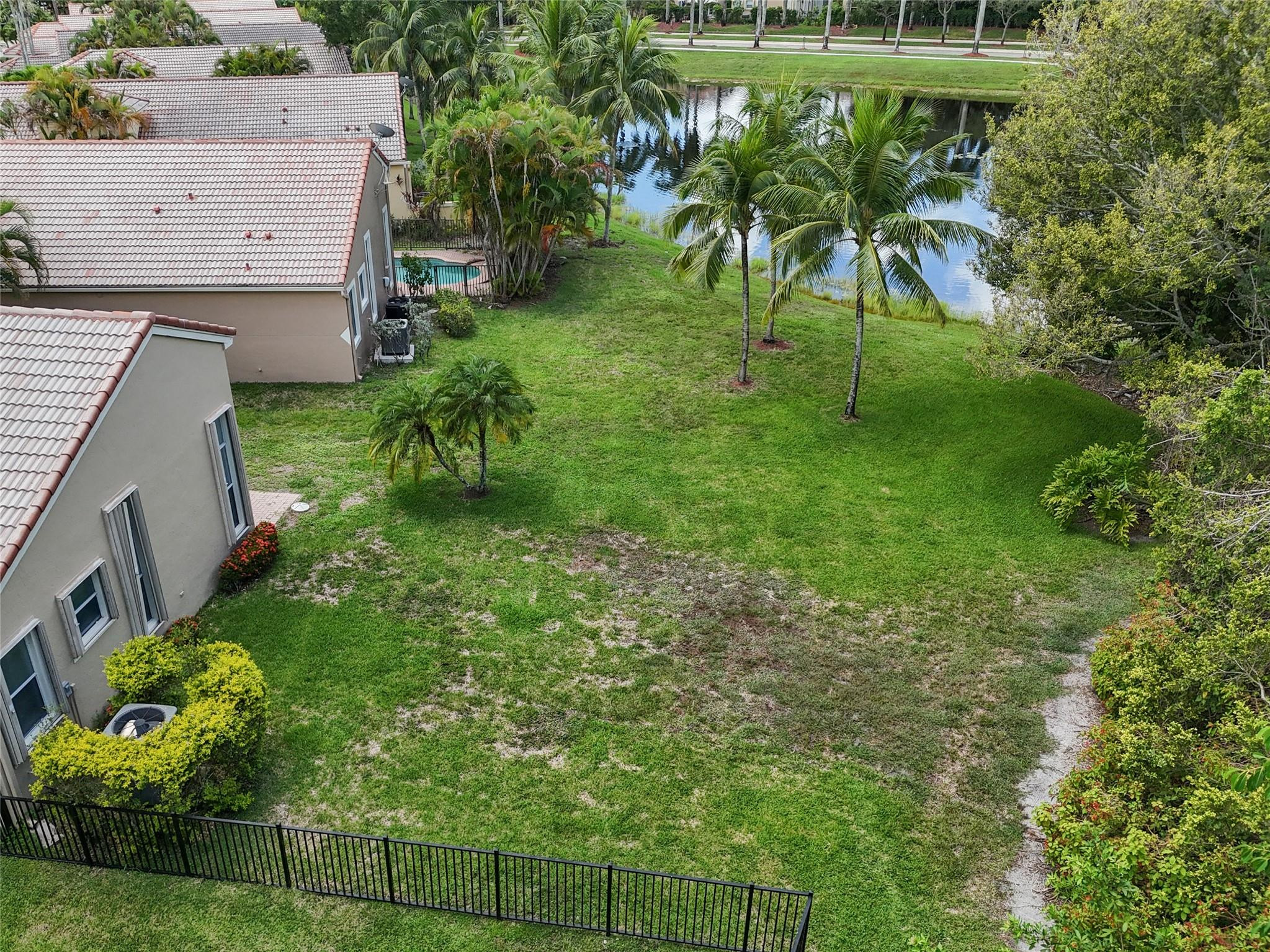 5824 NW 120th Avenue