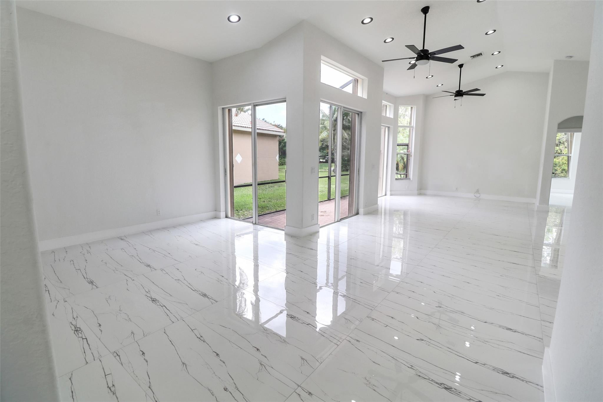 5824 NW 120th Avenue