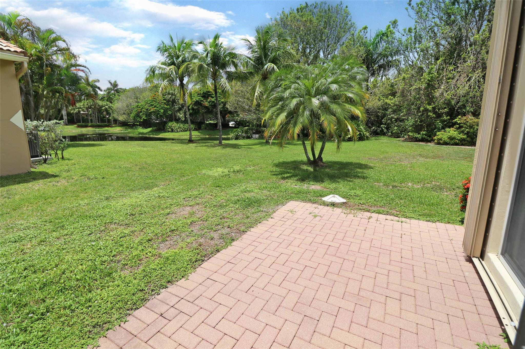 5824 NW 120th Avenue