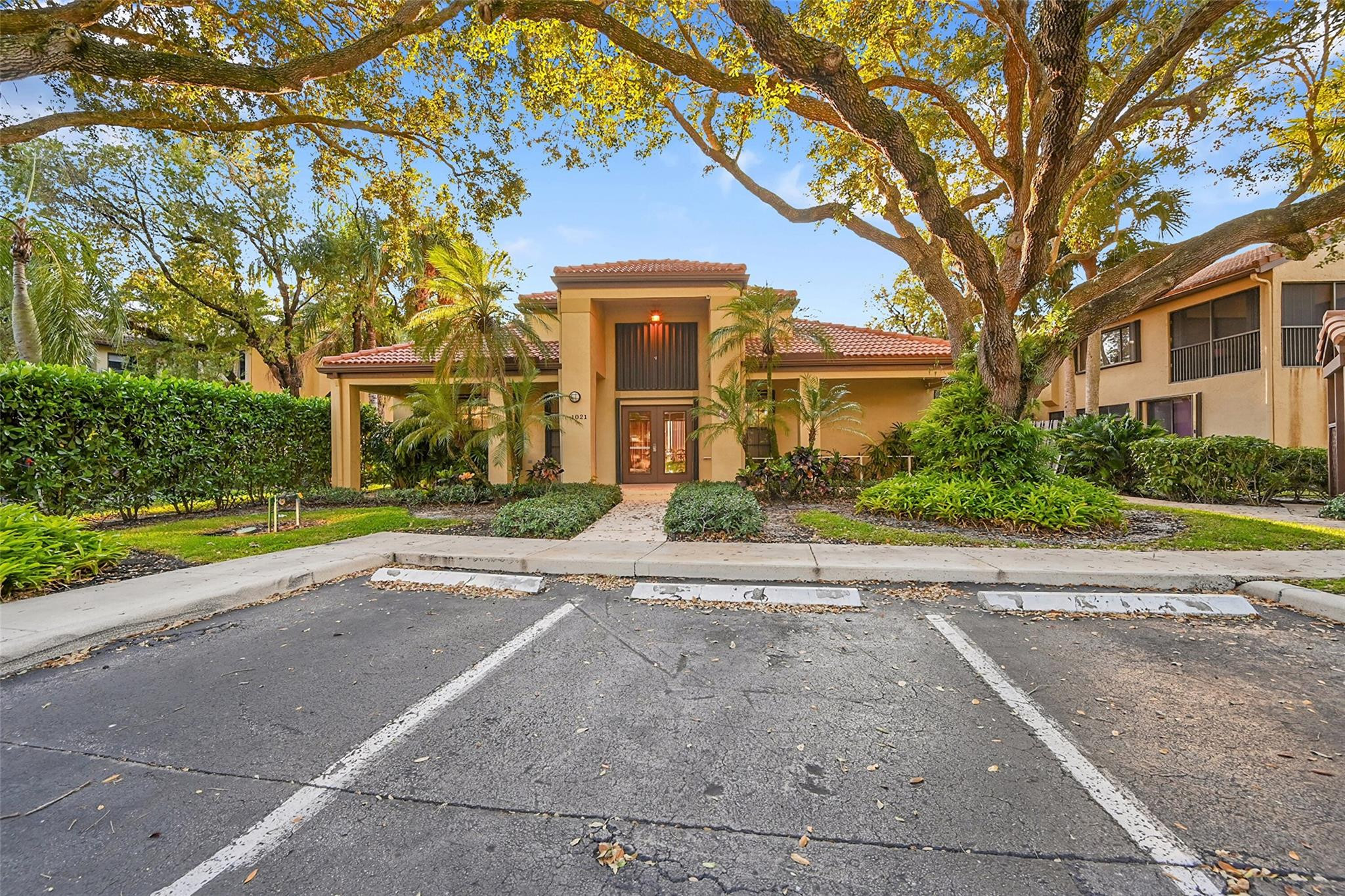 10511 NW 10th Street D-132