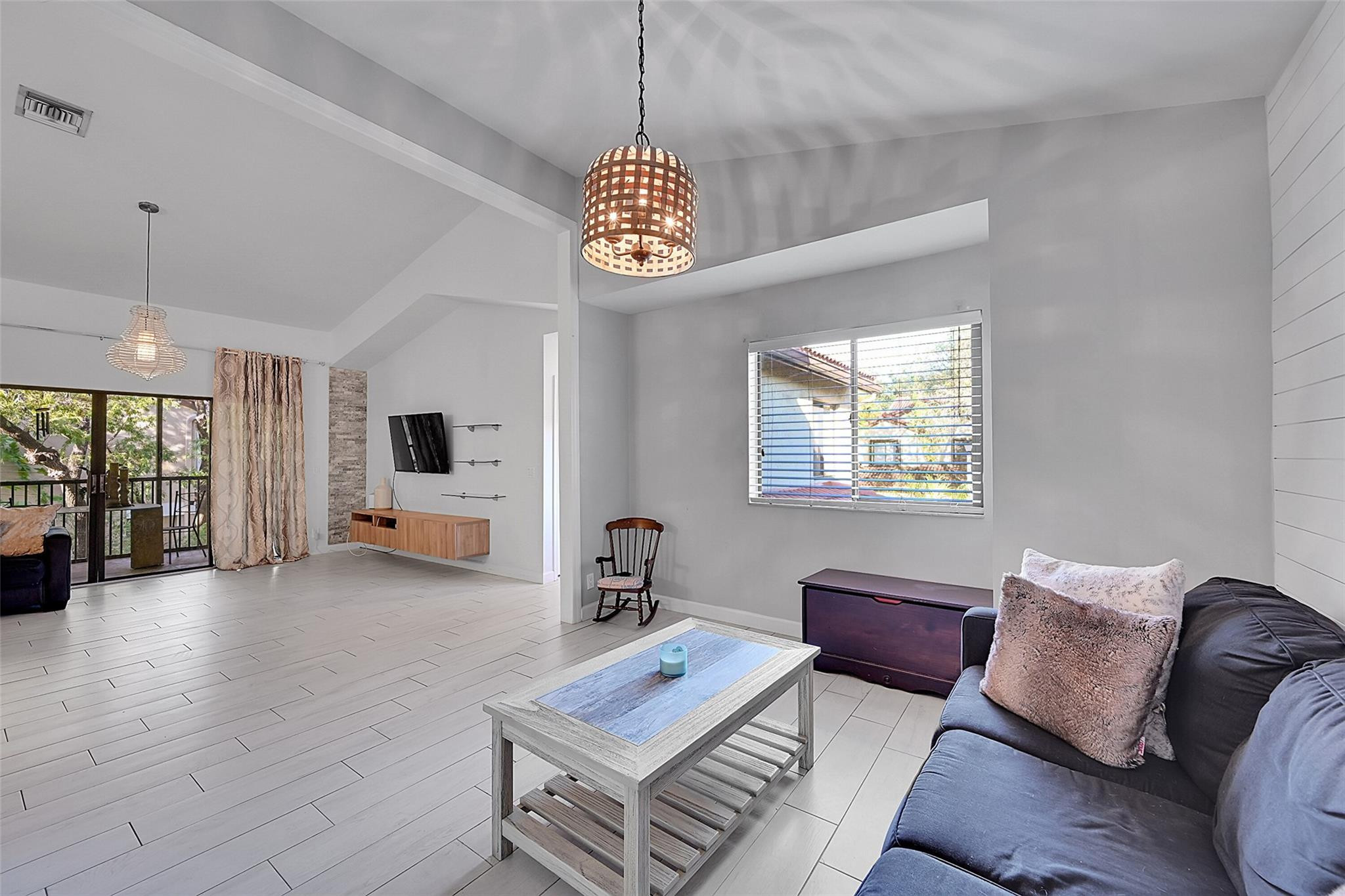 10511 NW 10th Street D-132